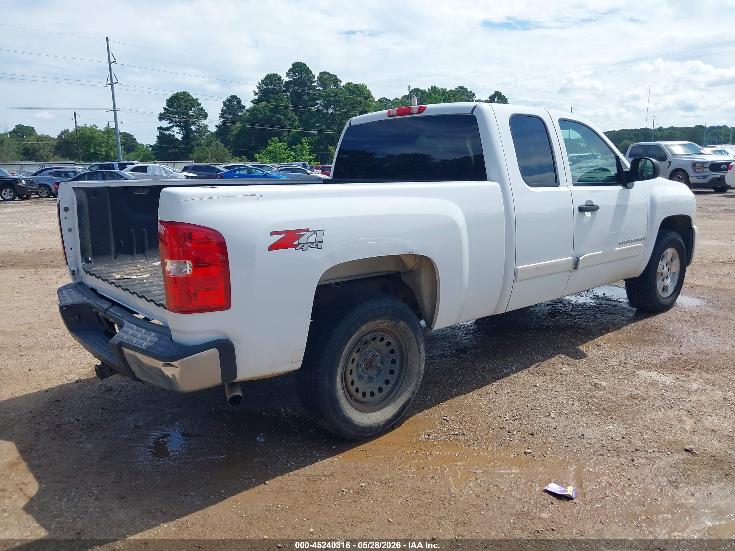 2008 Chevrolet Silverado 1500 Lt1 White vin: 1GCEK19088Z138871