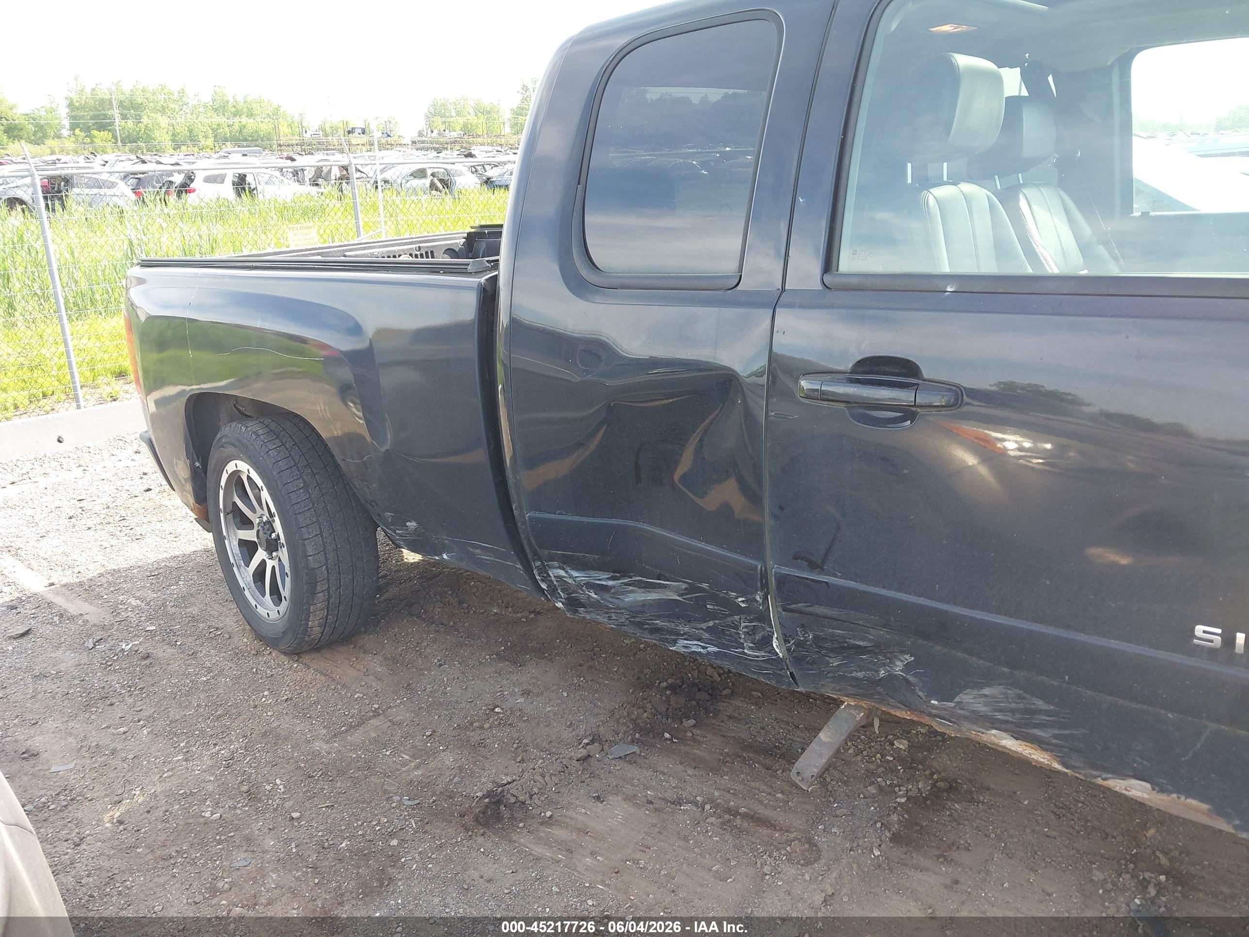 2008 Chevrolet Silverado 1500 Ltz Черный vin: 1GCEK19088Z284171