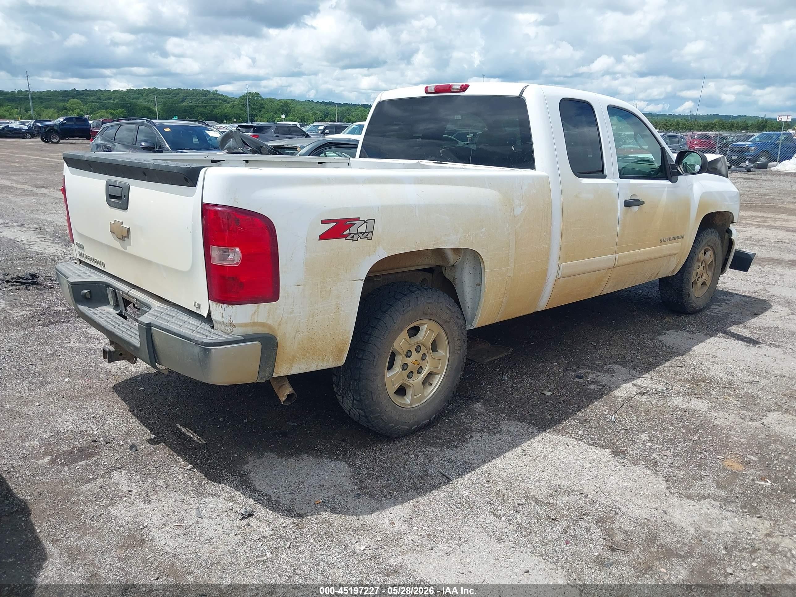 2008 Chevrolet Silverado 1500 Lt1 White vin: 1GCEK19088Z306251