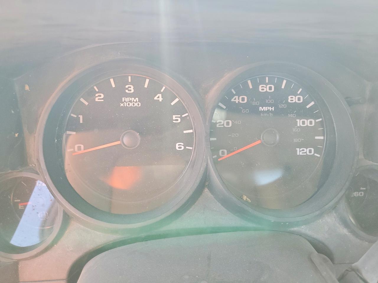 2009 Chevrolet Silverado K1500 Gray vin: 1GCEK19089E151791