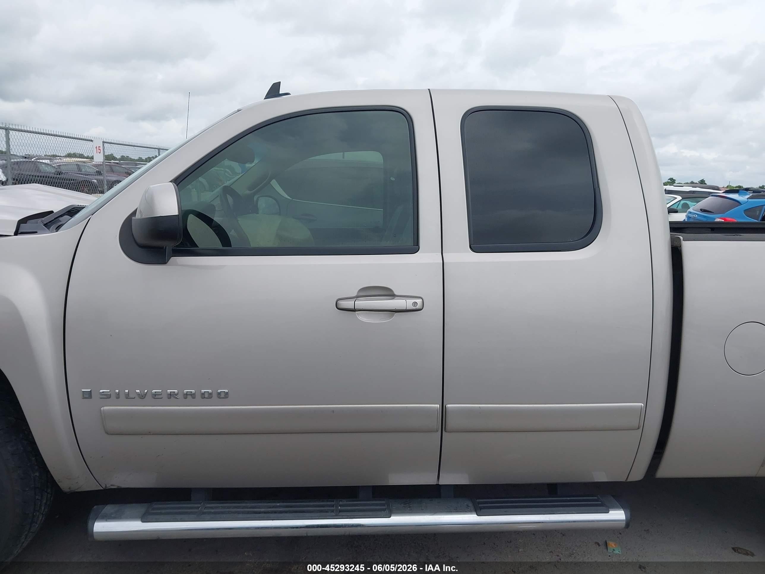 2007 Chevrolet Silverado 1500 Ltz Gold vin: 1GCEK19097Z617430