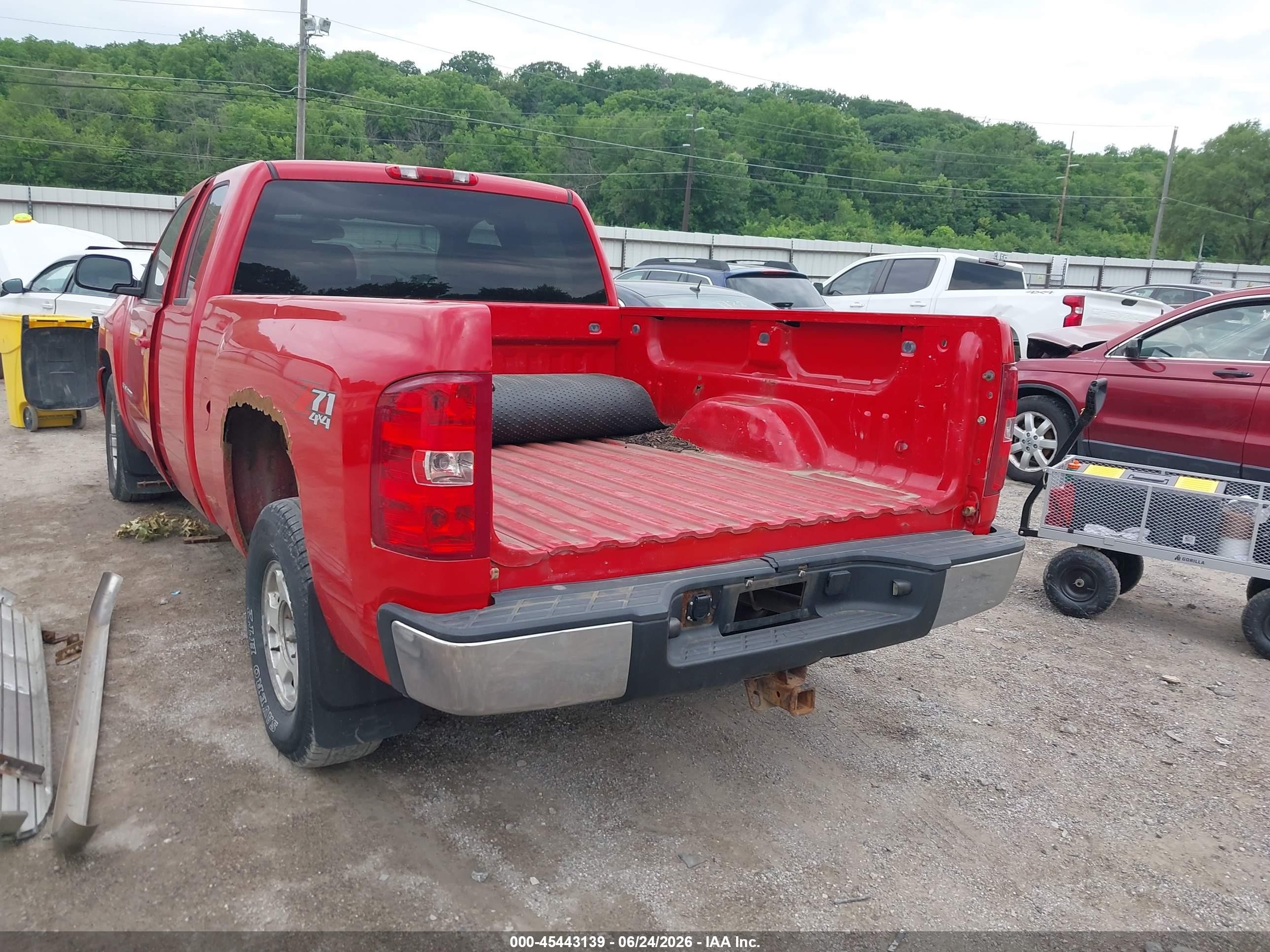 2008 Chevrolet Silverado 1500 Ltz Red vin: 1GCEK19098Z164119