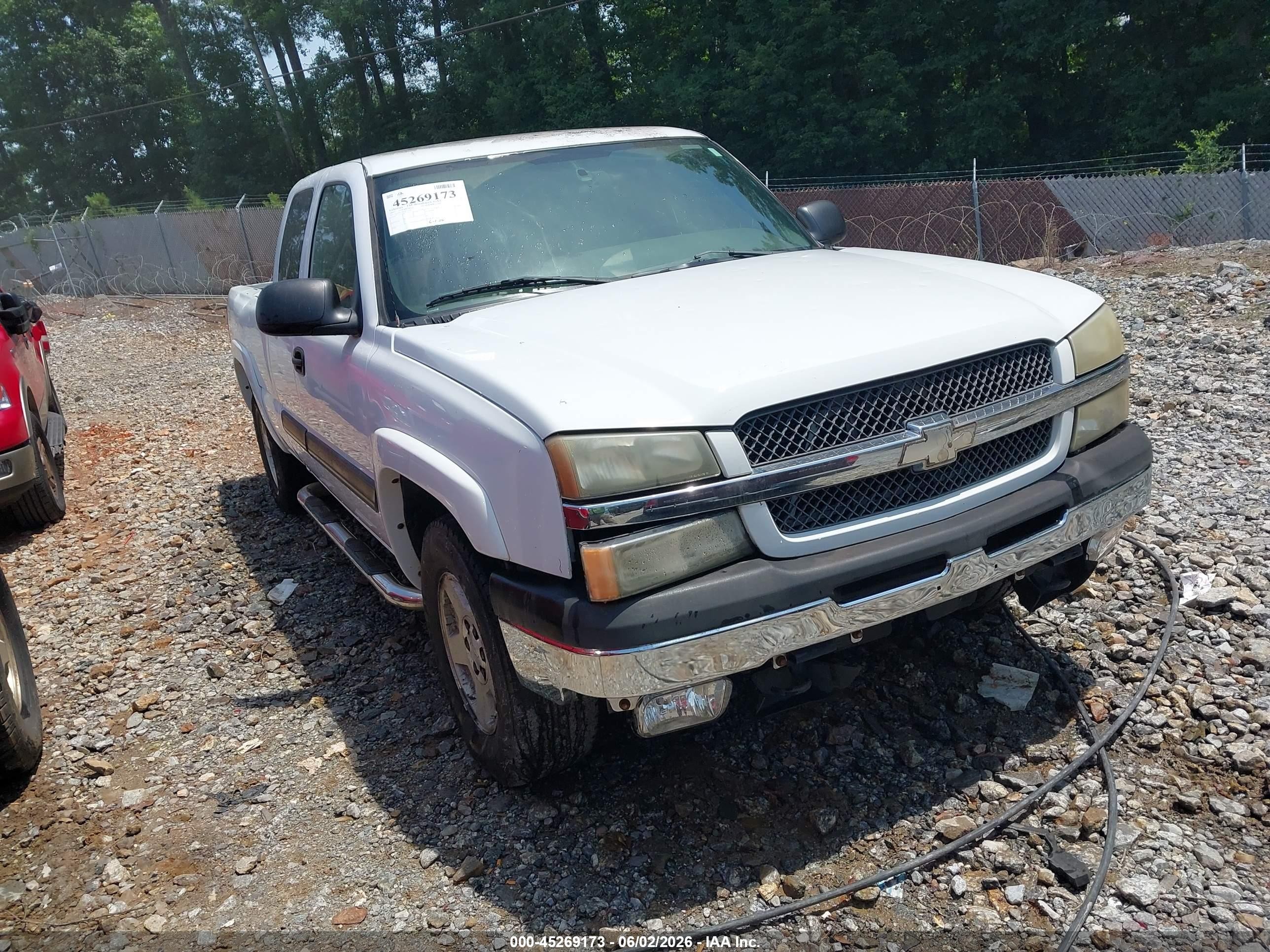 2005 Chevrolet Silverado 1500 Z71 White vin: 1GCEK19B05E147603