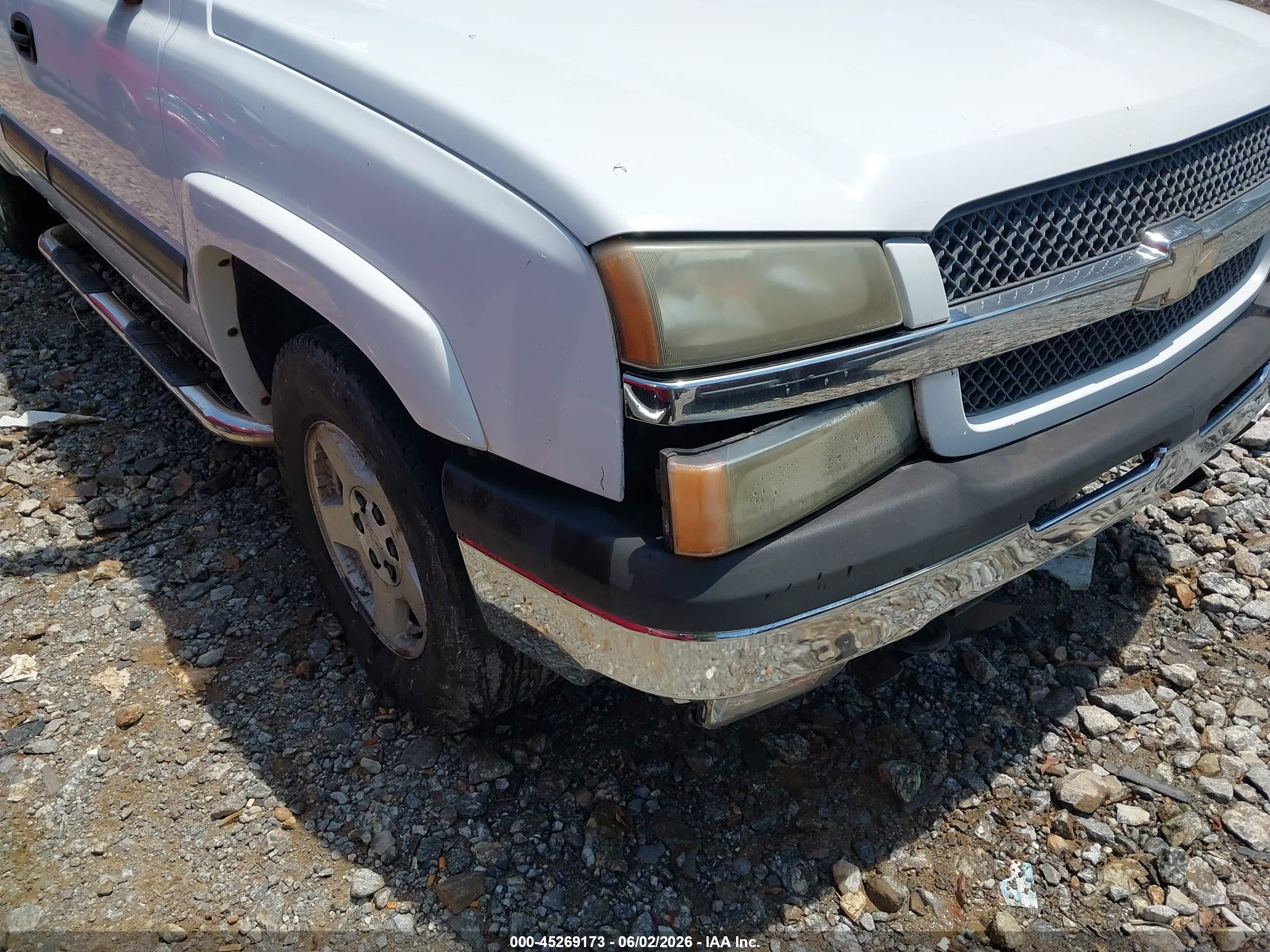 2005 Chevrolet Silverado 1500 Z71 White vin: 1GCEK19B05E147603