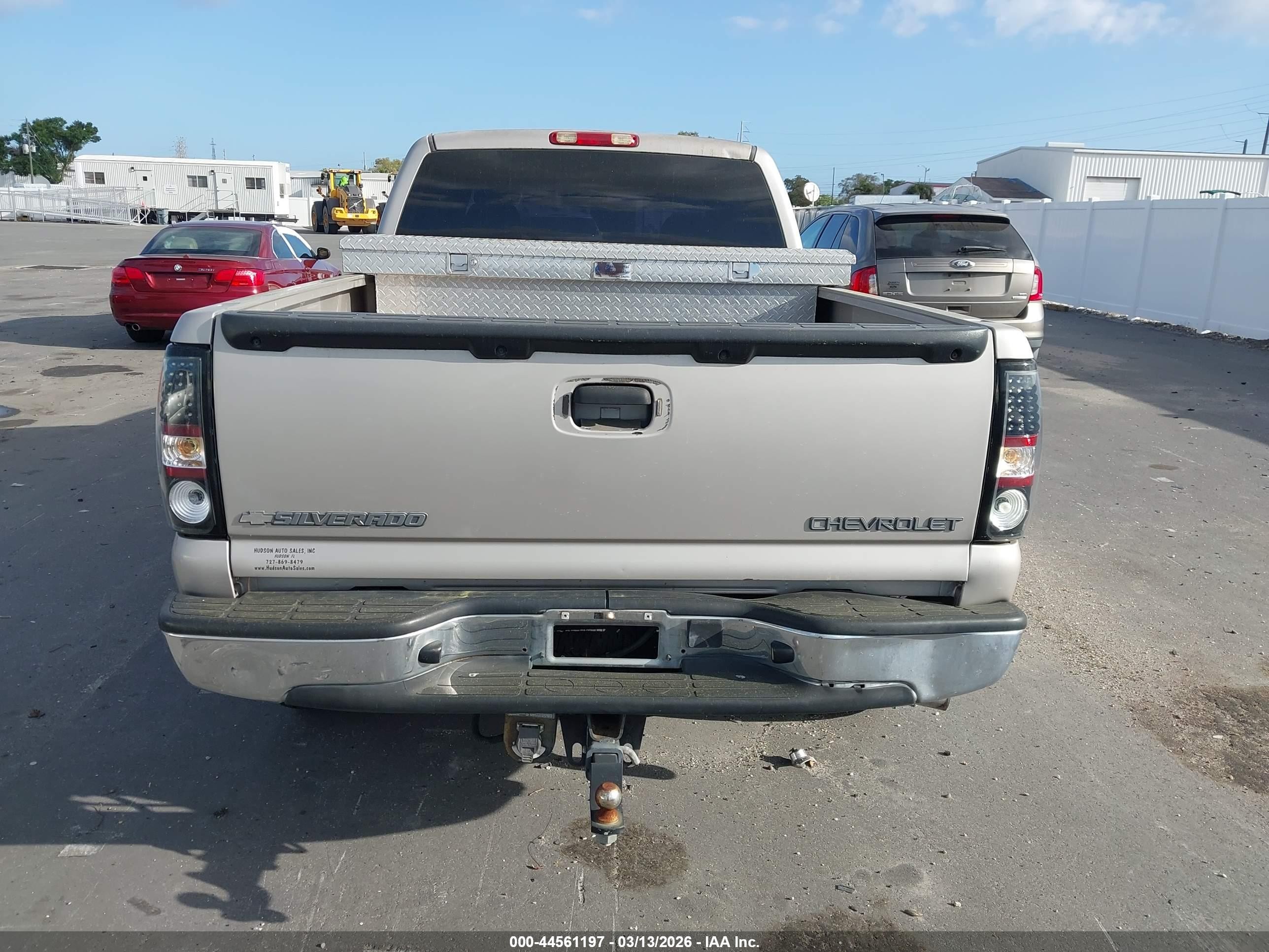2005 Chevrolet Silverado 1500 Z71 Champagne vin: 1GCEK19B05E221389