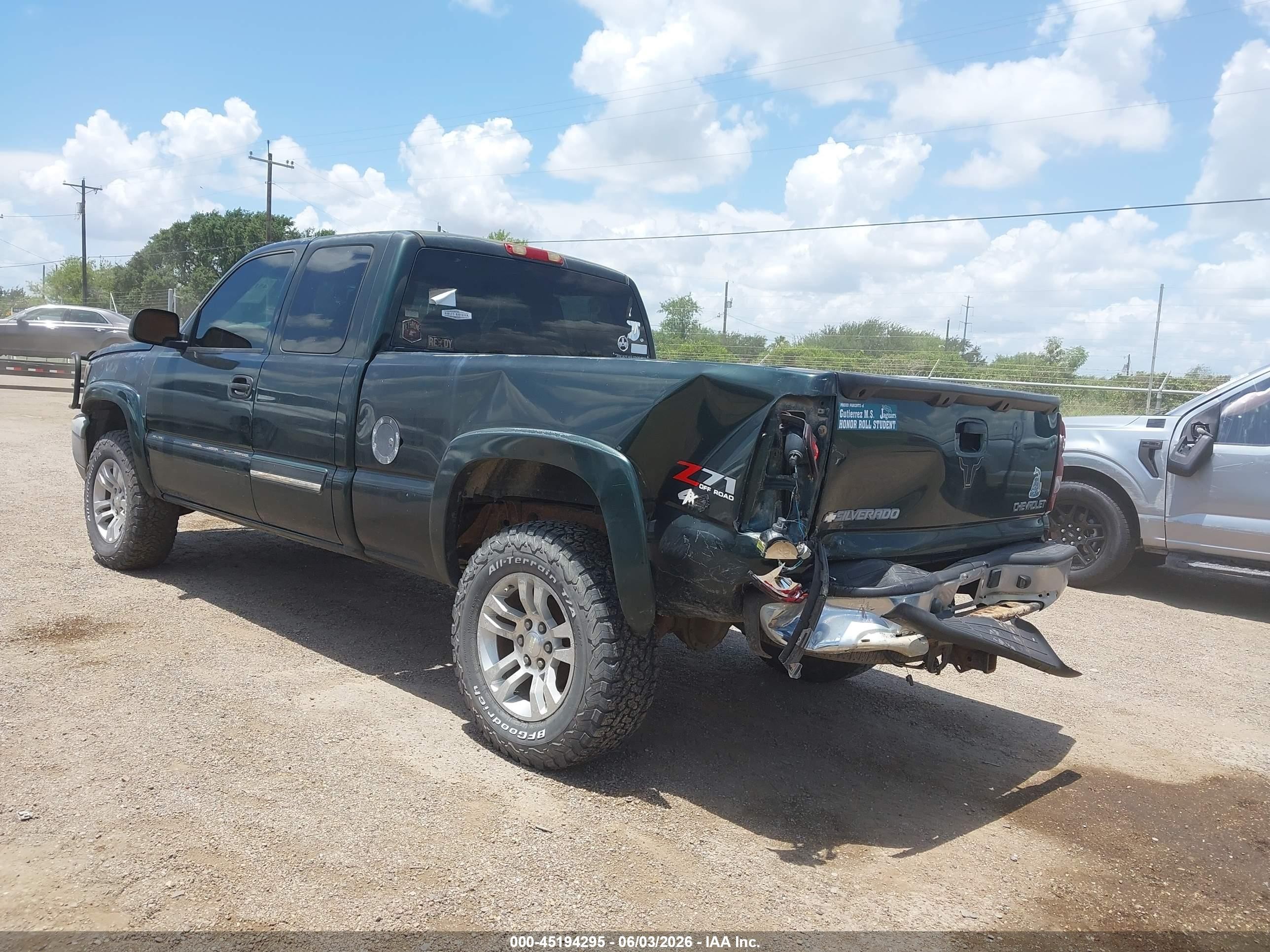 2005 Chevrolet Silverado 1500 Z71 Green vin: 1GCEK19B05E262153