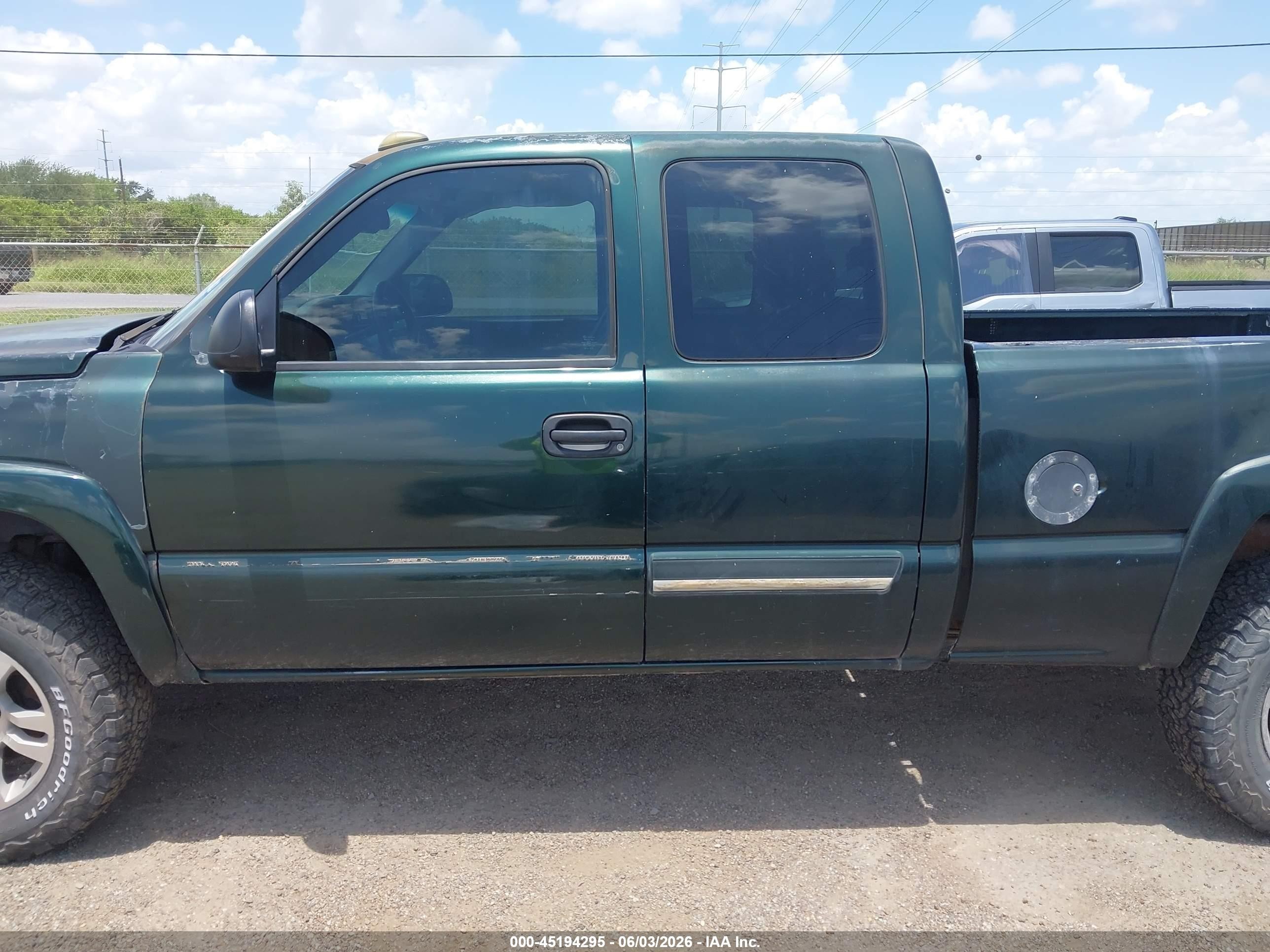 2005 Chevrolet Silverado 1500 Z71 Green vin: 1GCEK19B05E262153