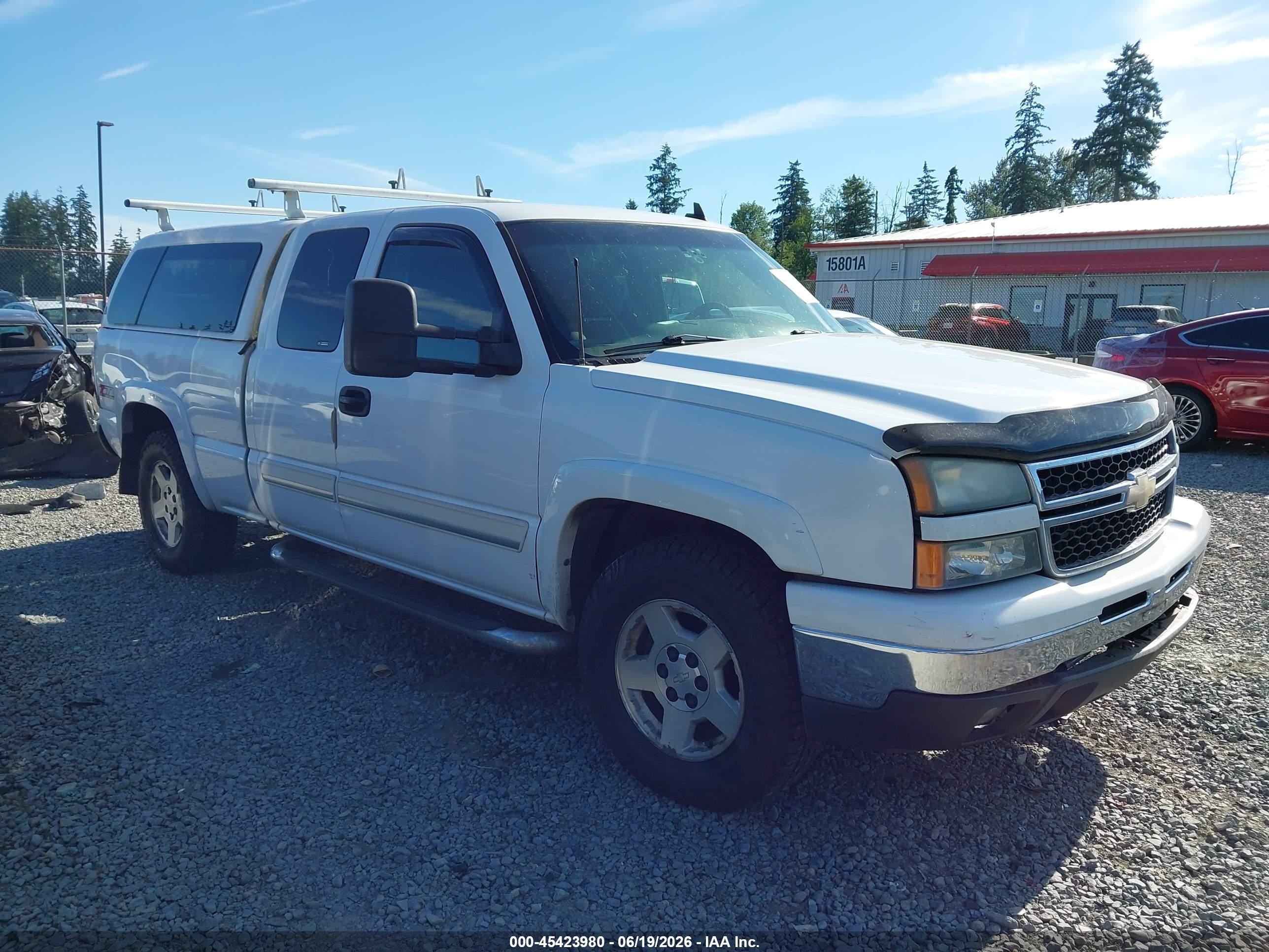 2006 Chevrolet Silverado 1500 Lt2 White vin: 1GCEK19B06Z189893