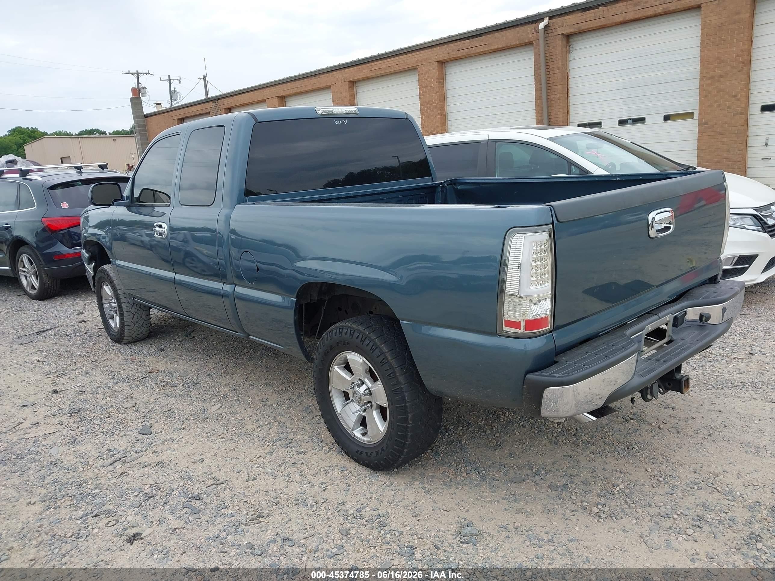 2006 Chevrolet Silverado 1500 Lt3 Blue vin: 1GCEK19B06Z246092