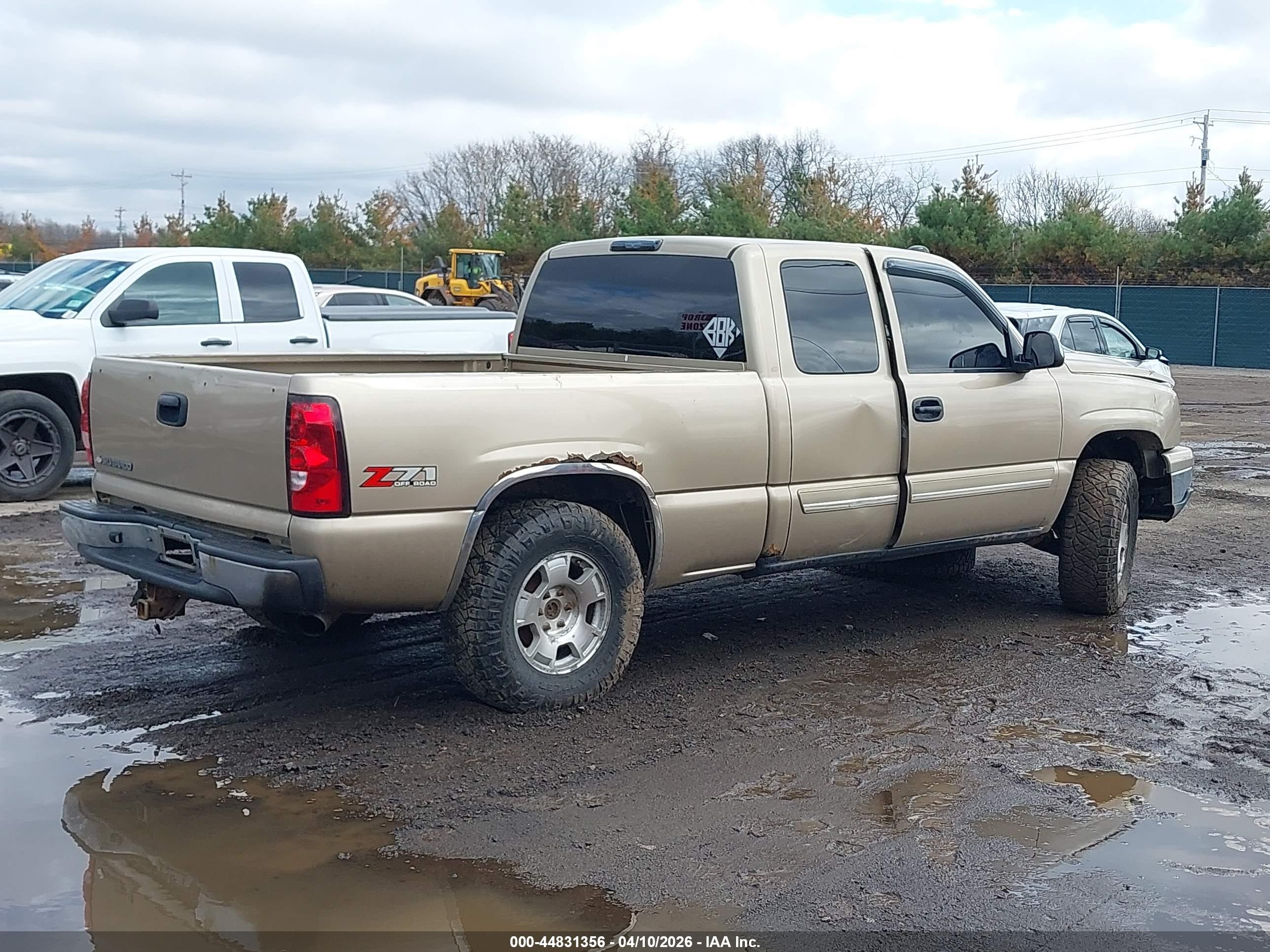 2006 Chevrolet Silverado 1500 Lt2 Gold vin: 1GCEK19B06Z258288