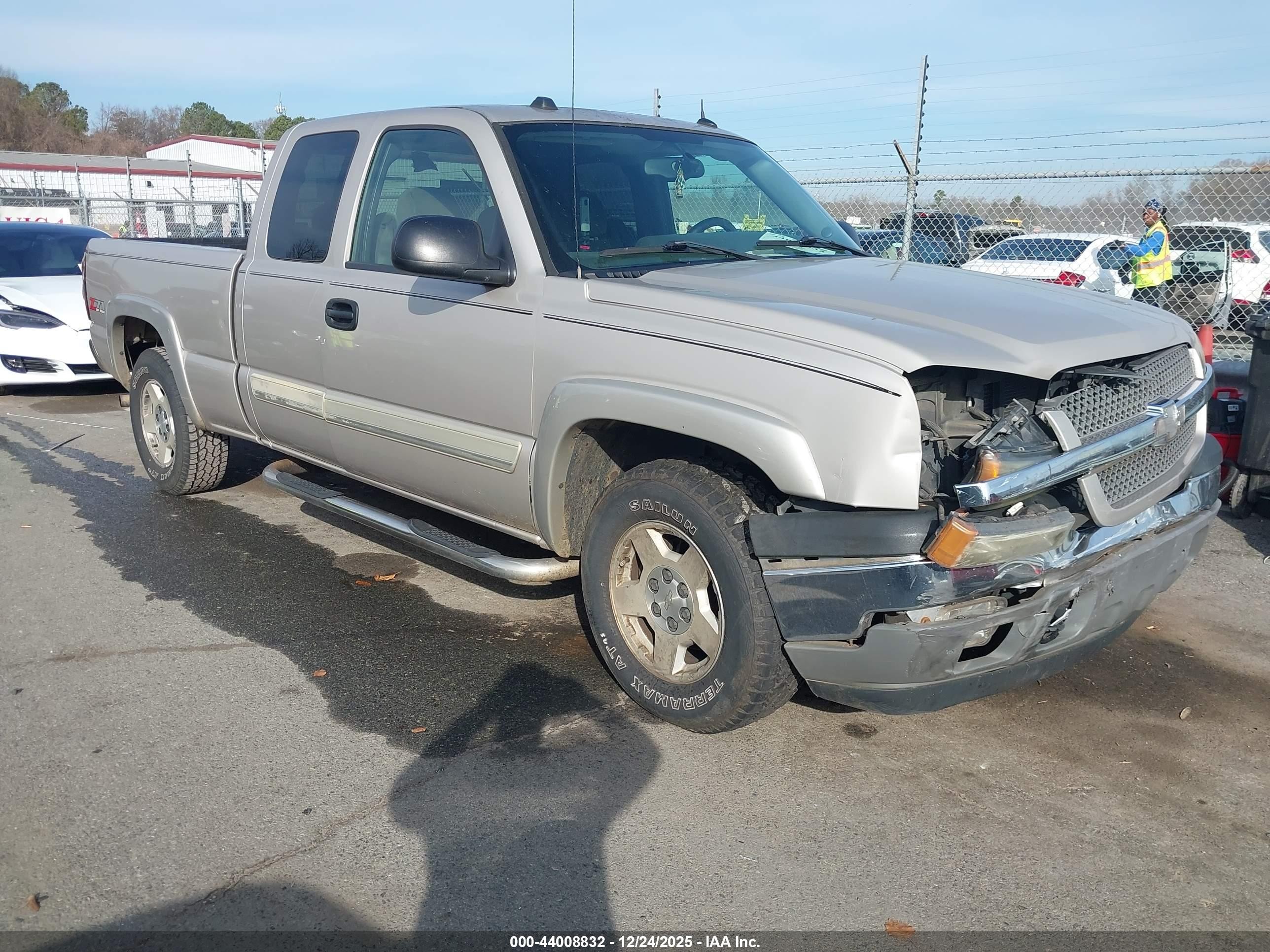2005 Chevrolet Silverado 1500 Z71 Gold vin: 1GCEK19B15E143592
