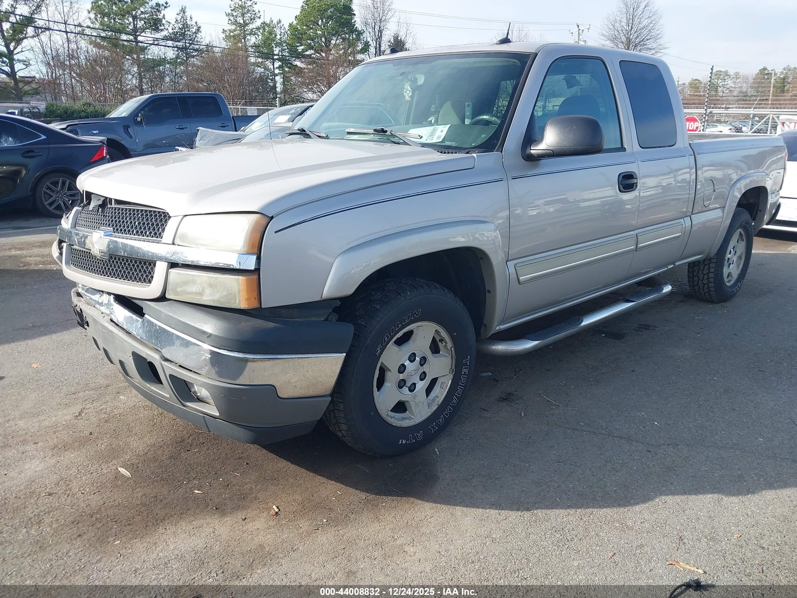 2005 Chevrolet Silverado 1500 Z71 Gold vin: 1GCEK19B15E143592
