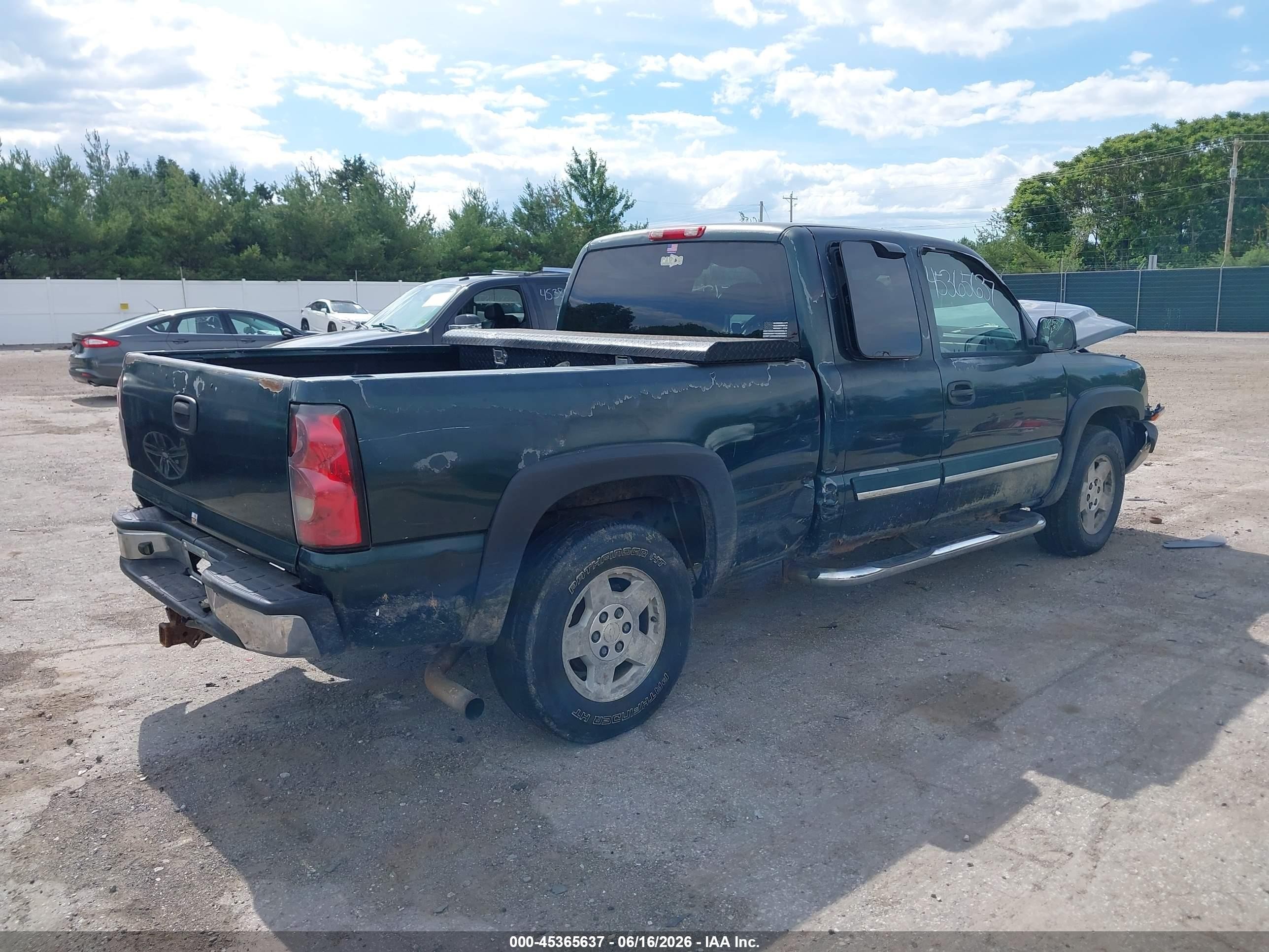 2005 Chevrolet Silverado 1500 Ls Green vin: 1GCEK19B15E154852