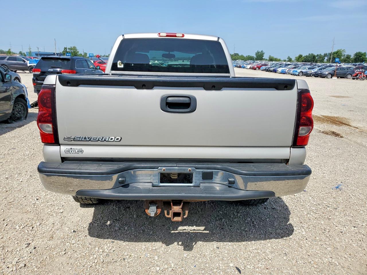 2006 Chevrolet Silverado K1500 Silver vin: 1GCEK19B16Z177073