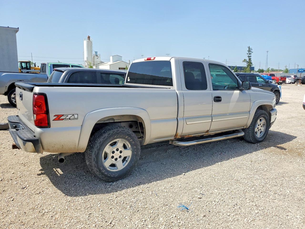 2006 Chevrolet Silverado K1500 Silver vin: 1GCEK19B16Z177073