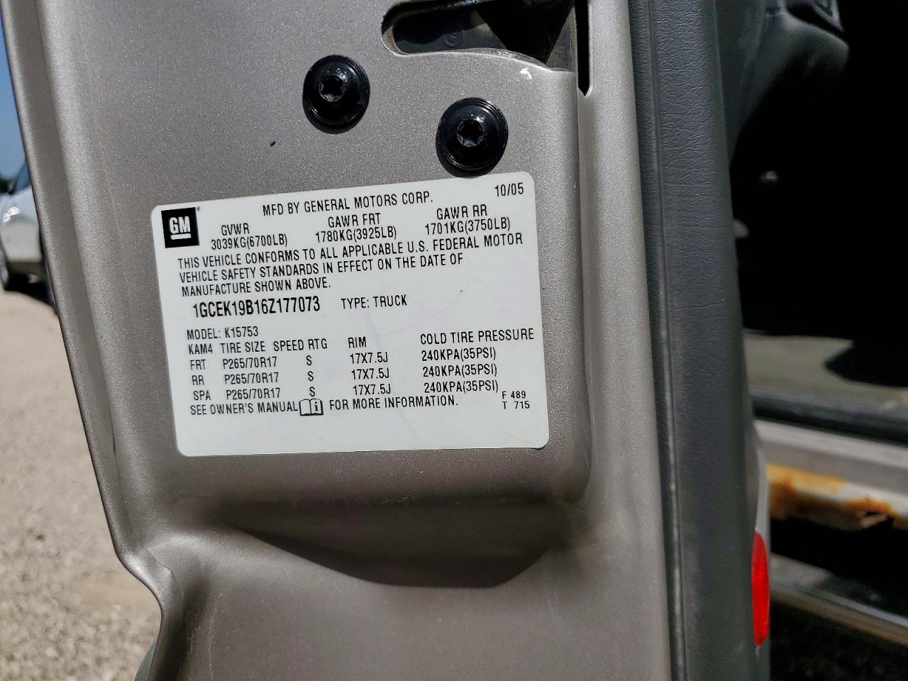 2006 Chevrolet Silverado K1500 Silver vin: 1GCEK19B16Z177073
