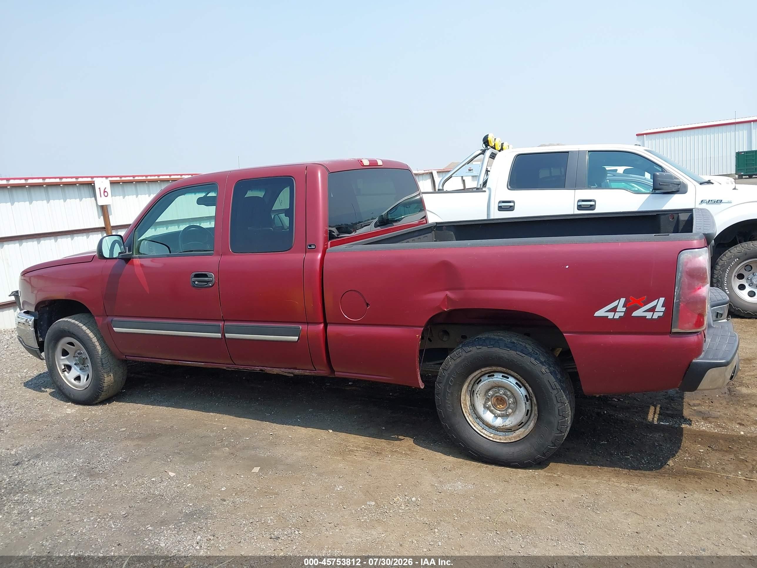 2005 Chevrolet Silverado 1500 Ls Red vin: 1GCEK19B25E106826