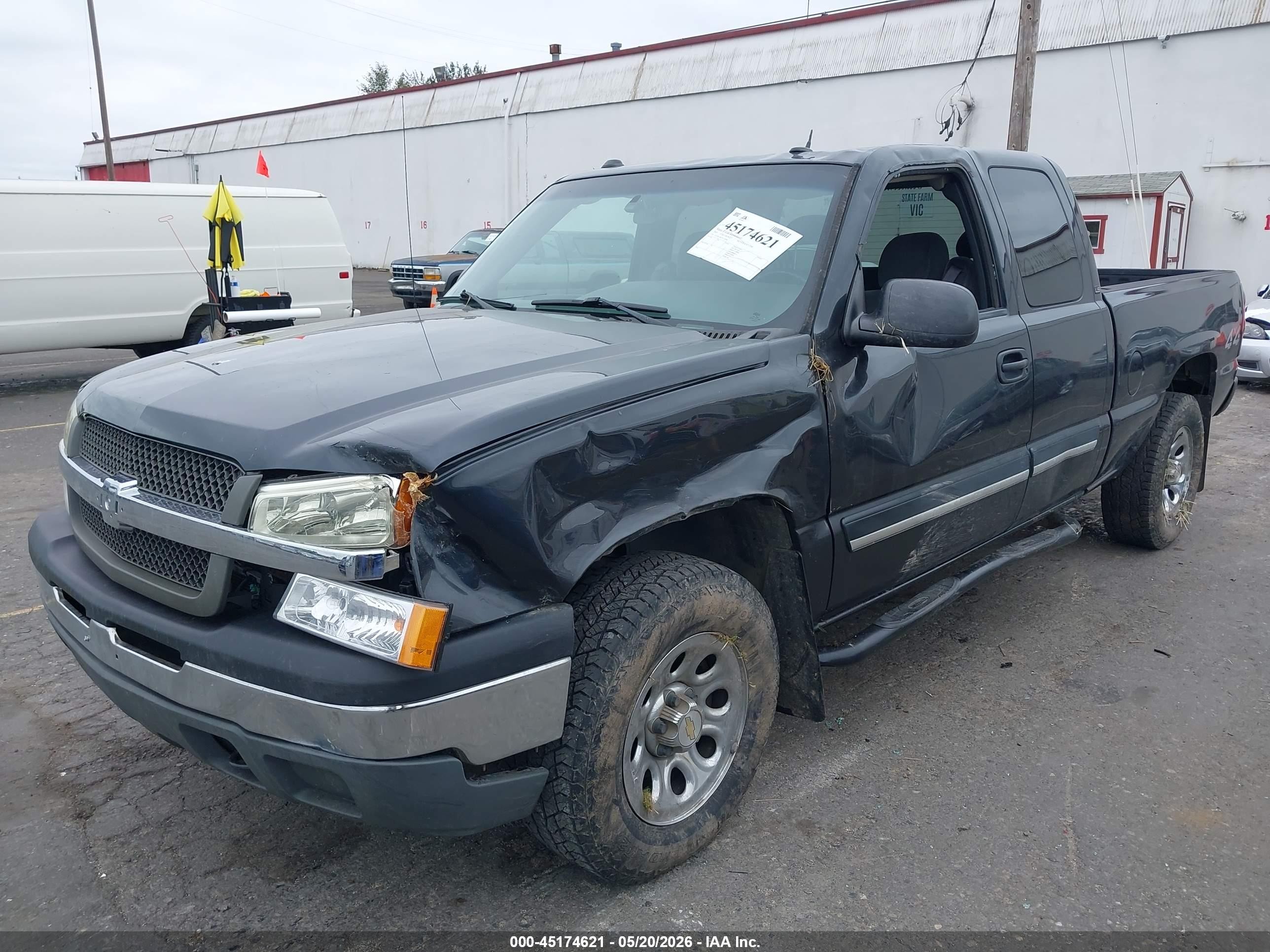 2005 Chevrolet Silverado 1500 Ls Черный vin: 1GCEK19B25E118488