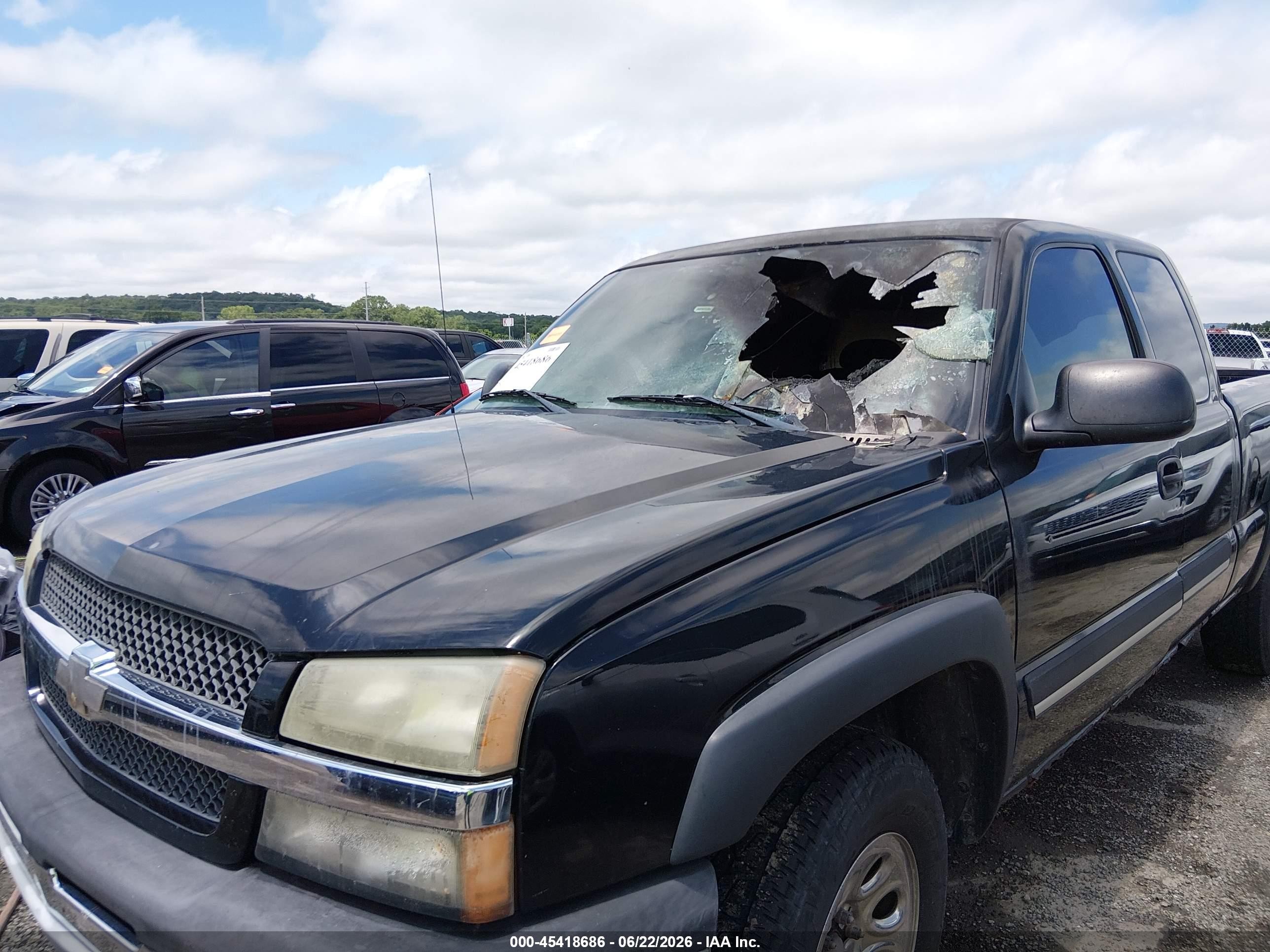 2005 Chevrolet Silverado 1500 Z71 Черный vin: 1GCEK19B25Z105703