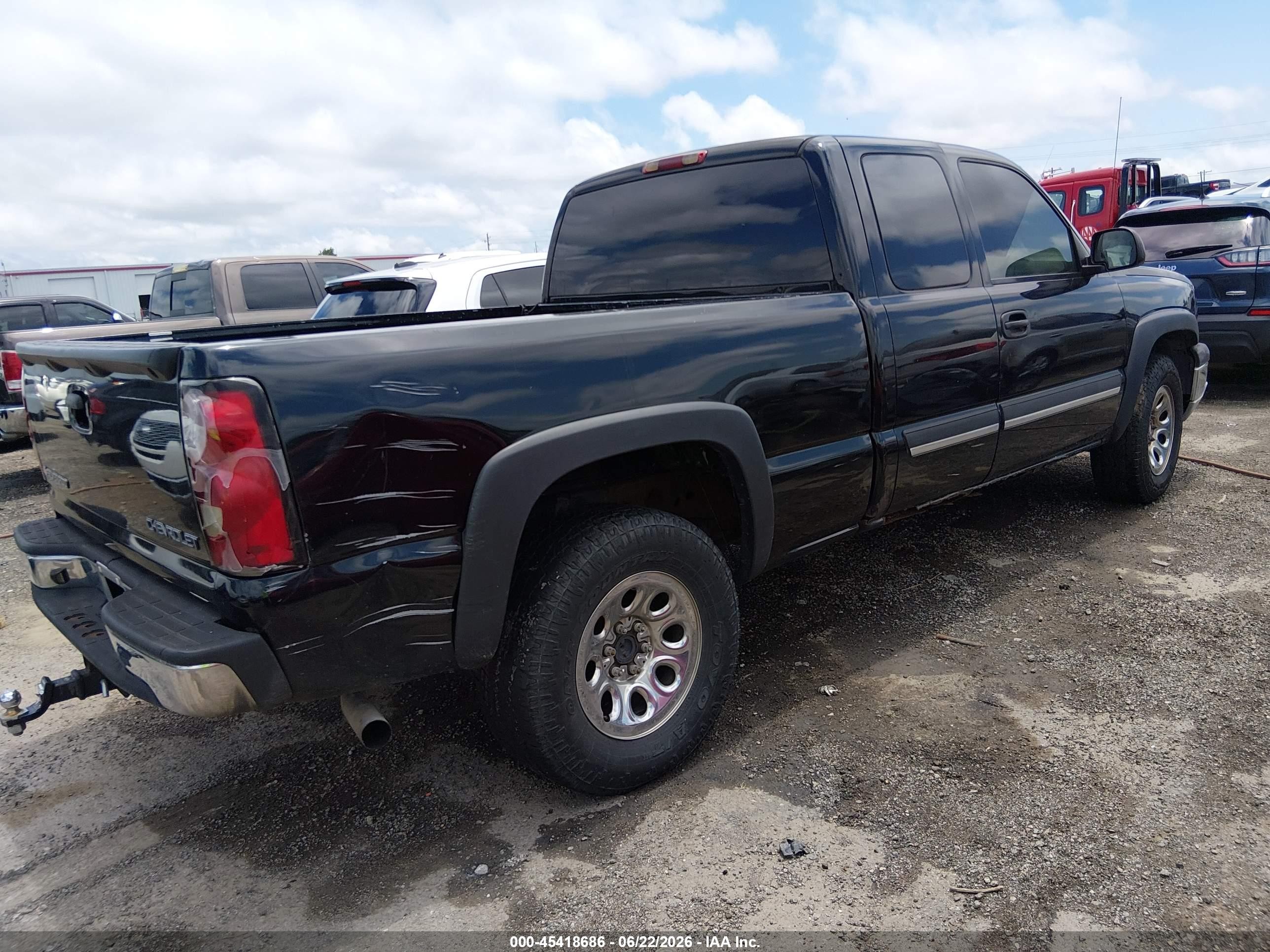 2005 Chevrolet Silverado 1500 Z71 Черный vin: 1GCEK19B25Z105703