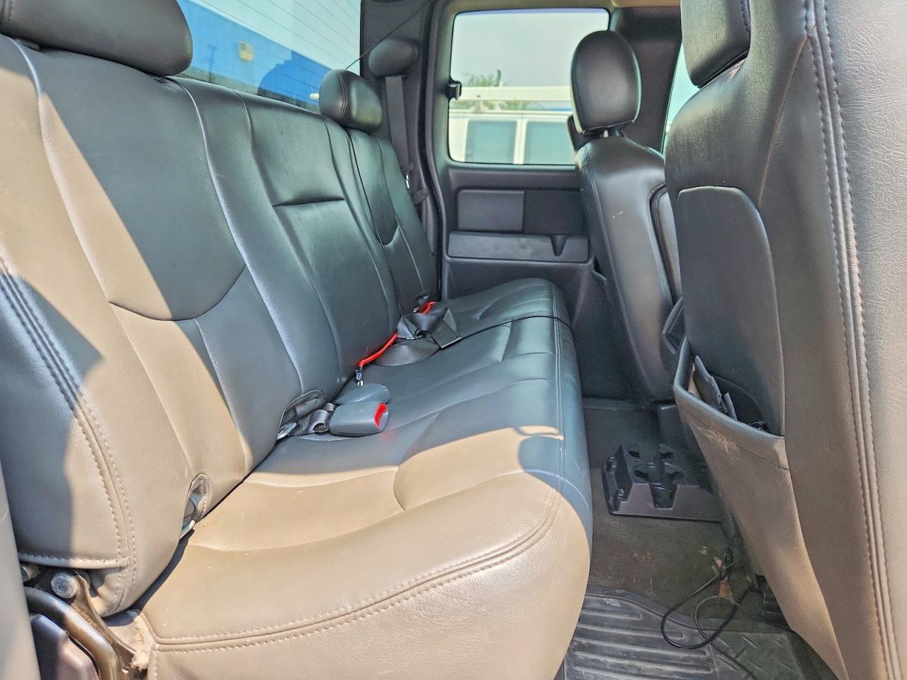 2005 Chevrolet Silverado K1500 Black vin: 1GCEK19B25Z264804