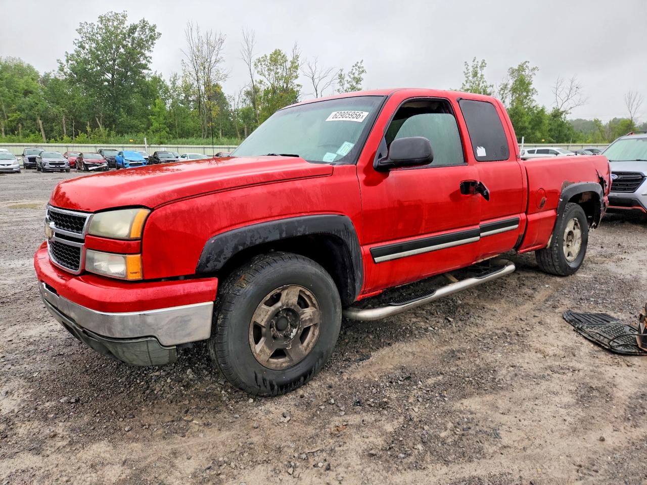 2006 Chevrolet Silverado K1500 Red vin: 1GCEK19B26Z187045