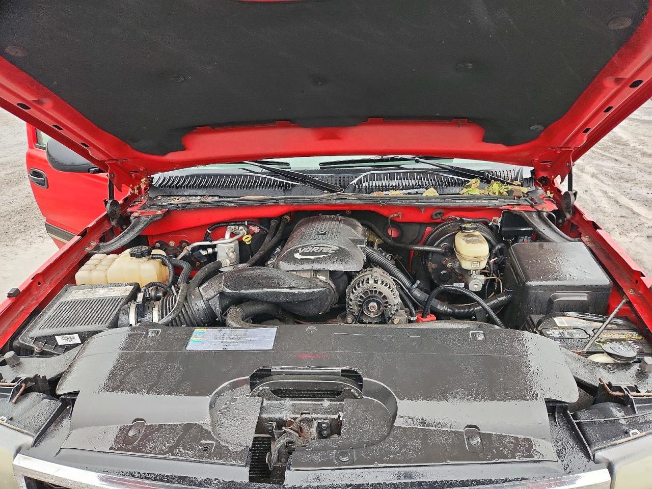 2006 Chevrolet Silverado K1500 Red vin: 1GCEK19B26Z187045