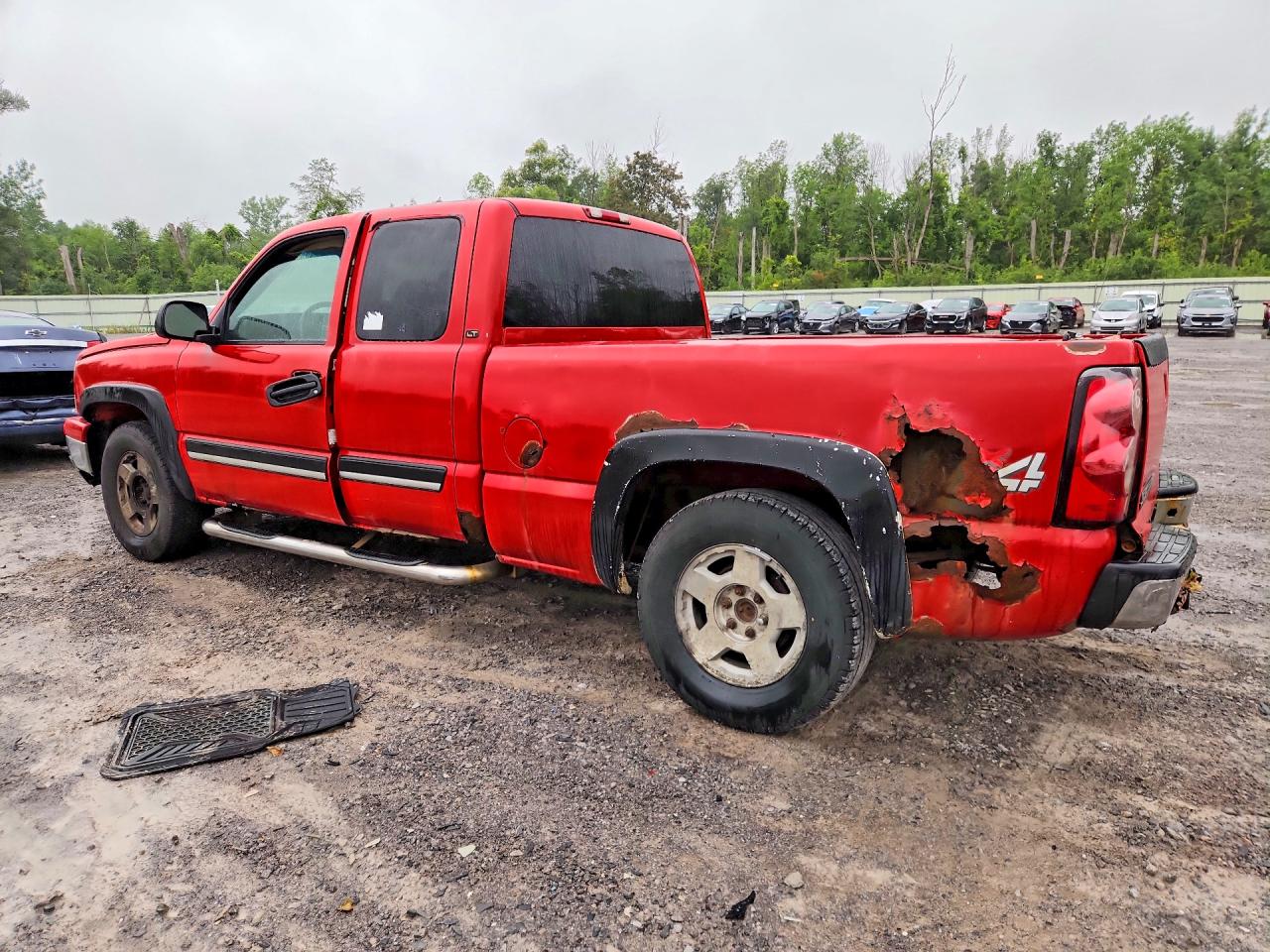 2006 Chevrolet Silverado K1500 Red vin: 1GCEK19B26Z187045