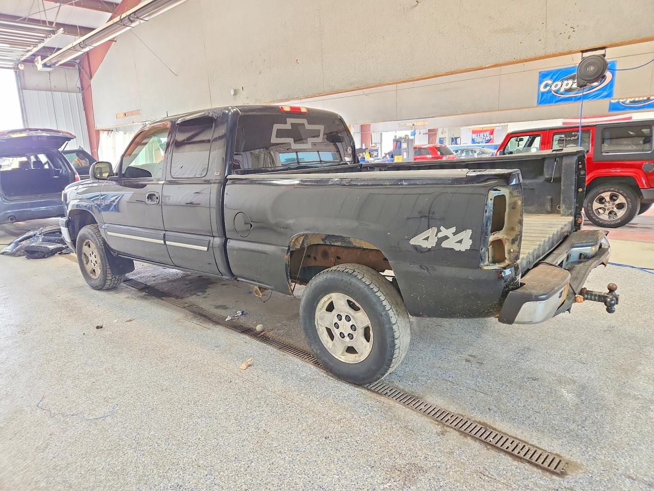 2005 Chevrolet Silverado K1500 Black vin: 1GCEK19B35E240163