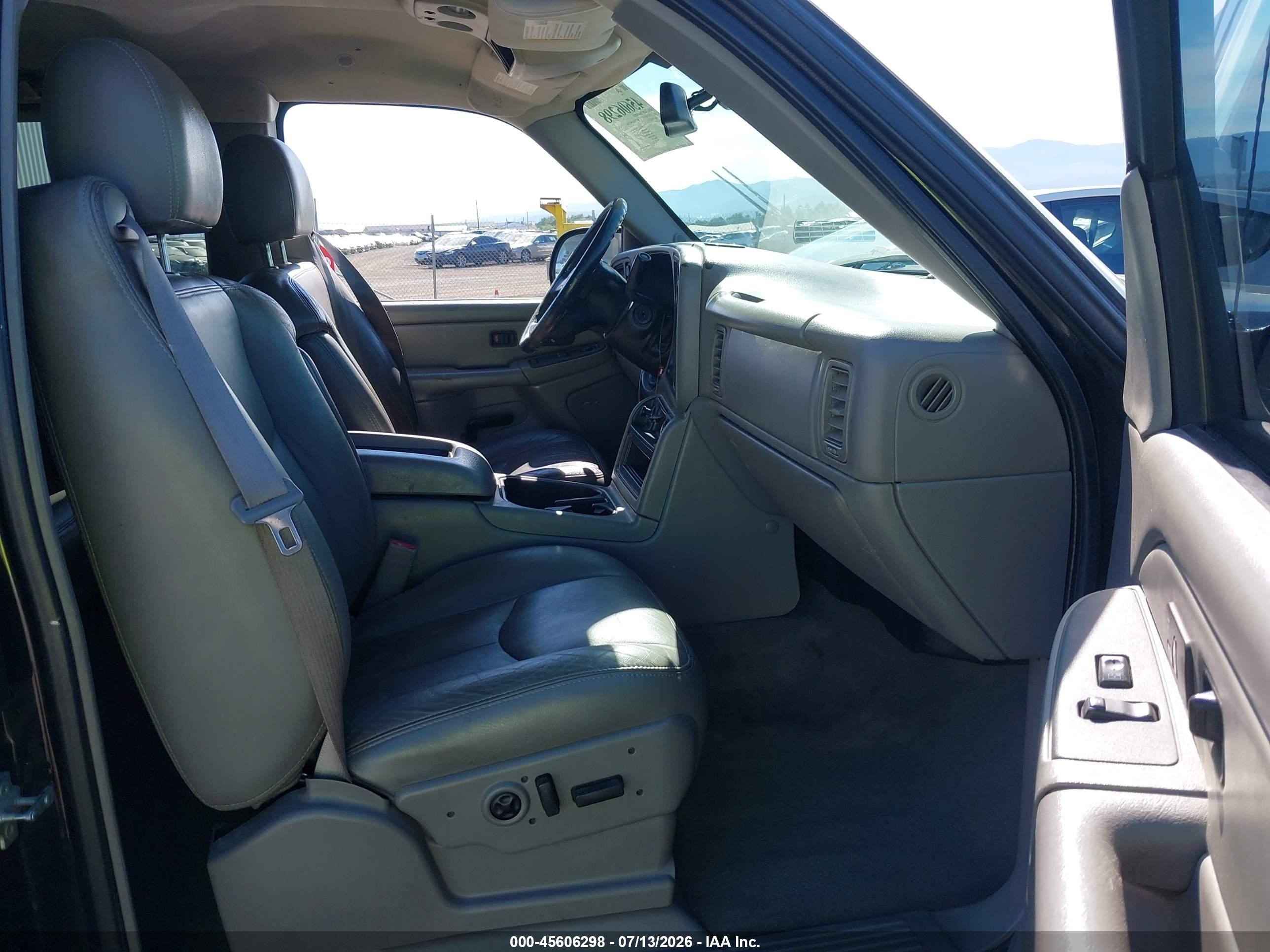 2005 Chevrolet Silverado 1500 Z71 Черный vin: 1GCEK19B35Z127130