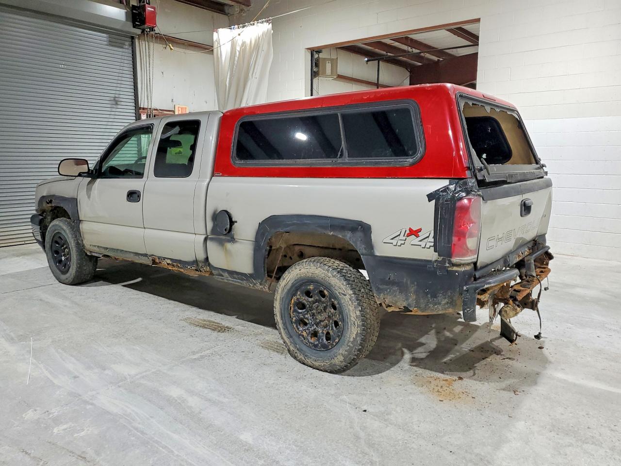 2006 Chevrolet Silverado K1500 Серебряный vin: 1GCEK19B36E276534