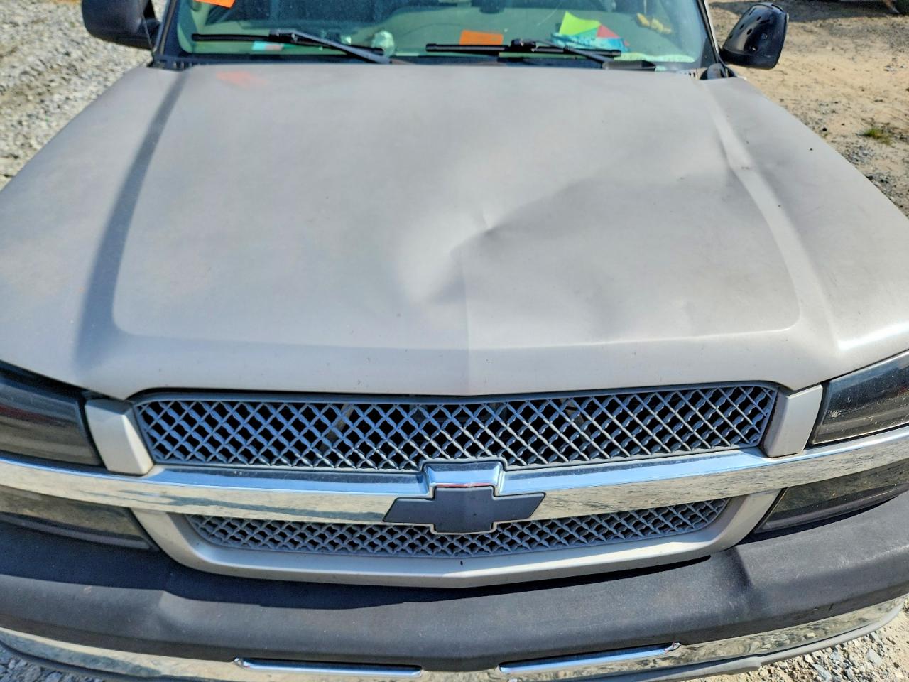 2005 Chevrolet Silverado K1500 Silver vin: 1GCEK19B45E210184