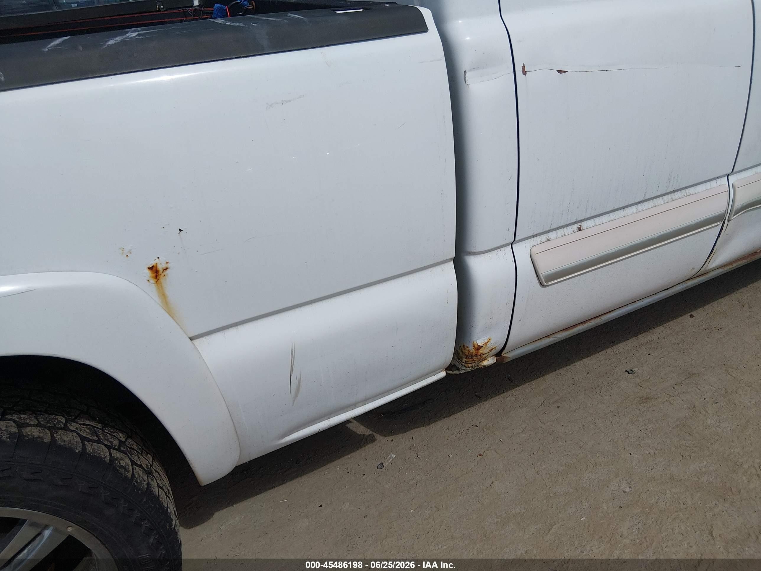2006 Chevrolet Silverado 1500 Lt3 White vin: 1GCEK19B46E188141