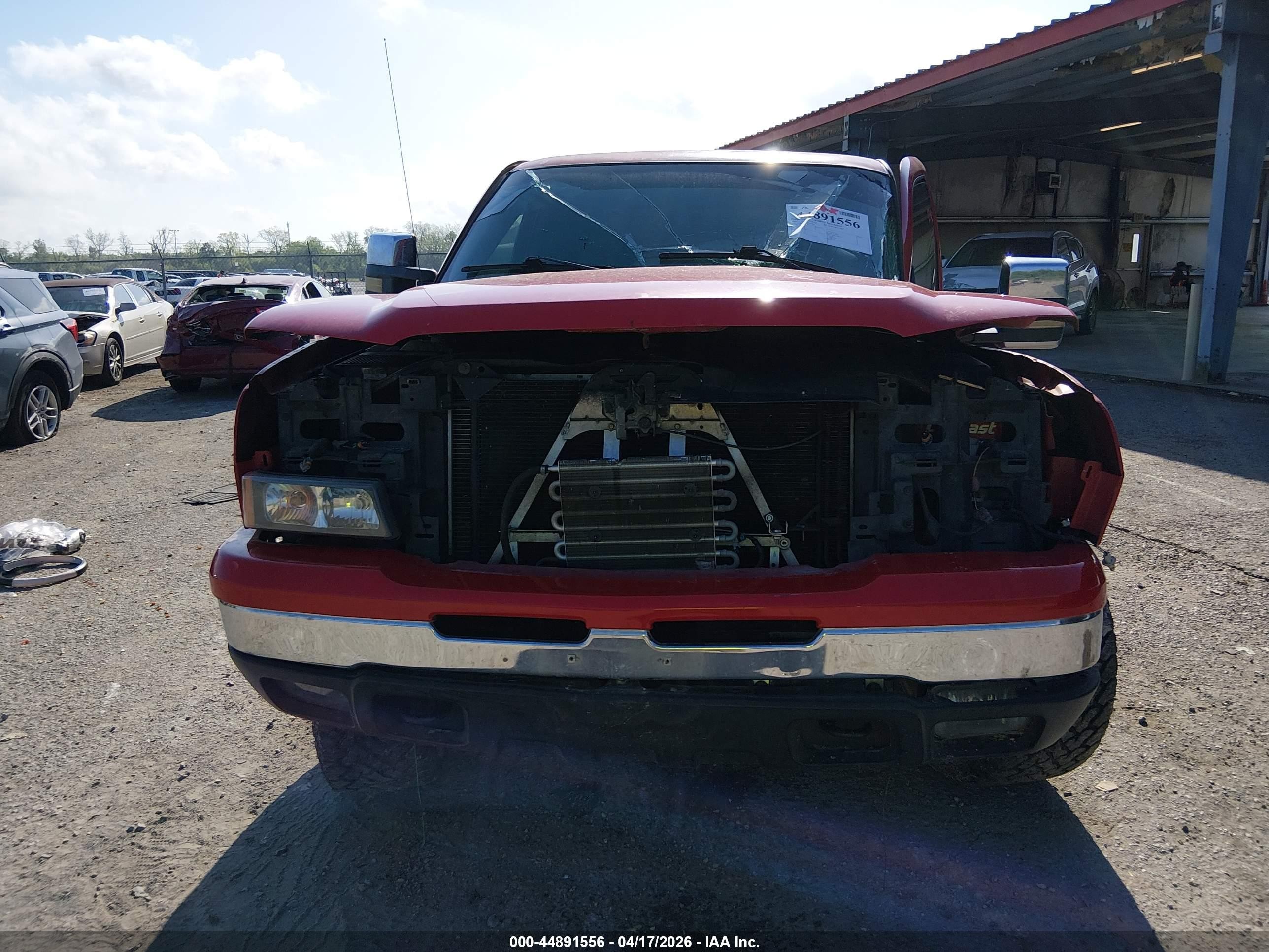 2005 Chevrolet Silverado 1500 Z71 Red vin: 1GCEK19B55E143935