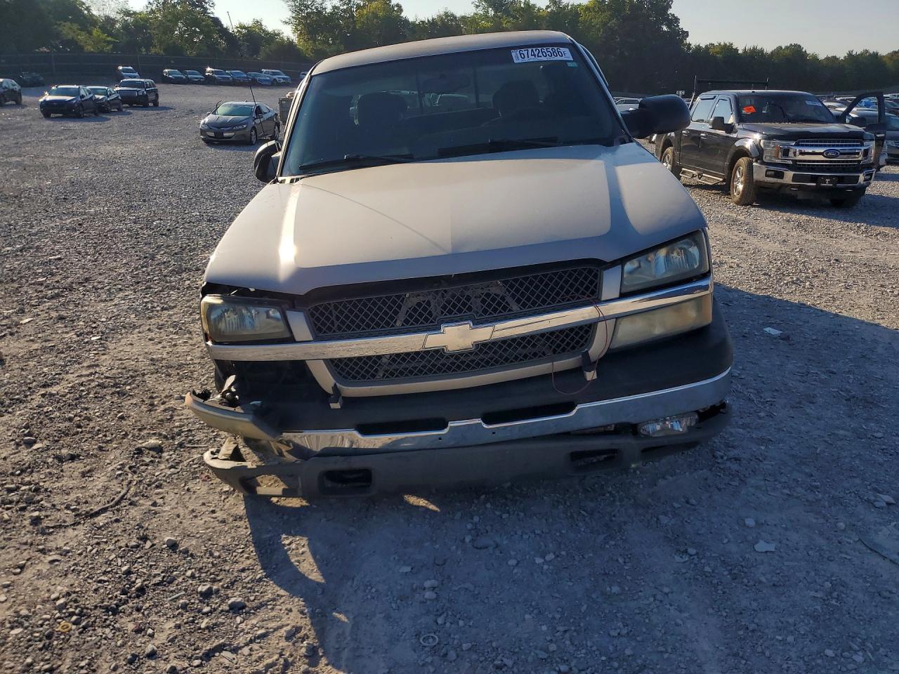 2005 Chevrolet Silverado K1500 Beige vin: 1GCEK19B55Z342010