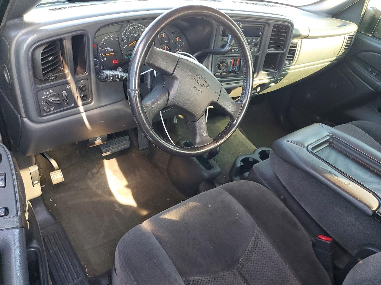 2005 Chevrolet Silverado K1500 Beige vin: 1GCEK19B55Z342010