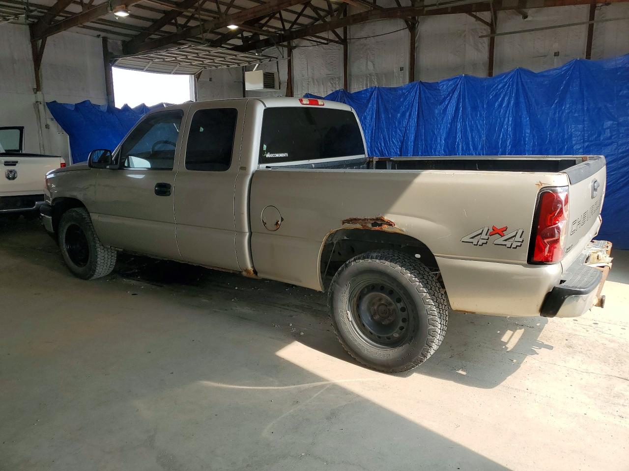 2007 Chevrolet Silverado K1500 Classic Серый vin: 1GCEK19B57Z103916