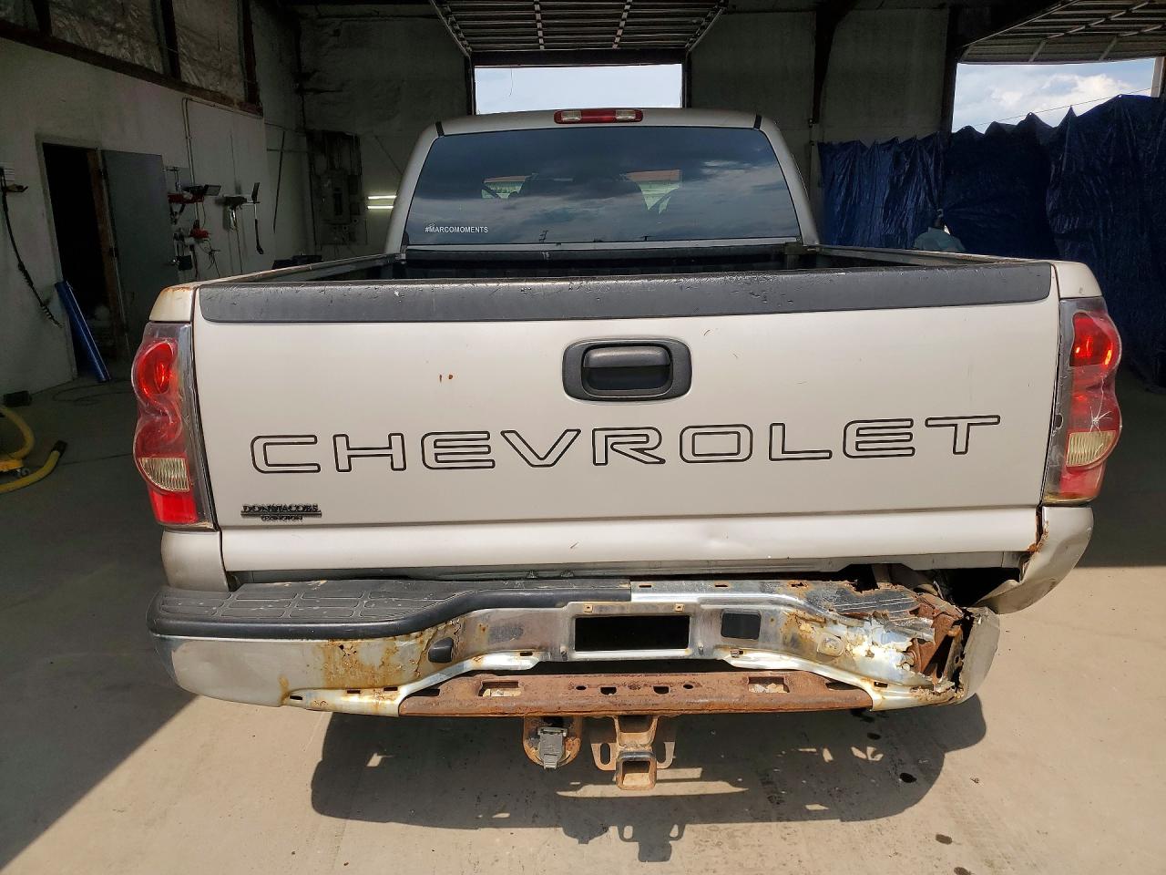 2007 Chevrolet Silverado K1500 Classic Серый vin: 1GCEK19B57Z103916