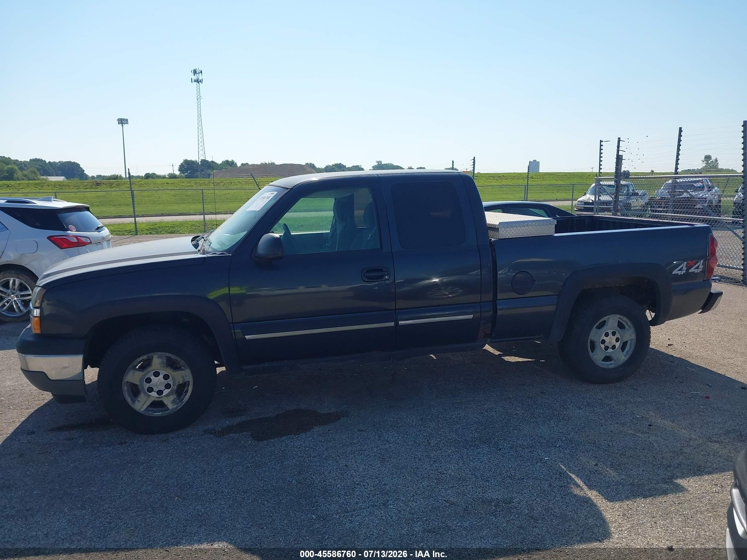 2005 Chevrolet Silverado 1500 Ls Black vin: 1GCEK19B65Z102691