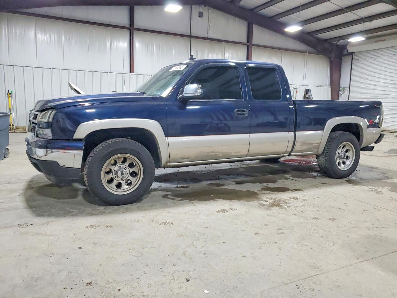 2006 Chevrolet Silverado K1500 Blue vin: 1GCEK19B66Z186349