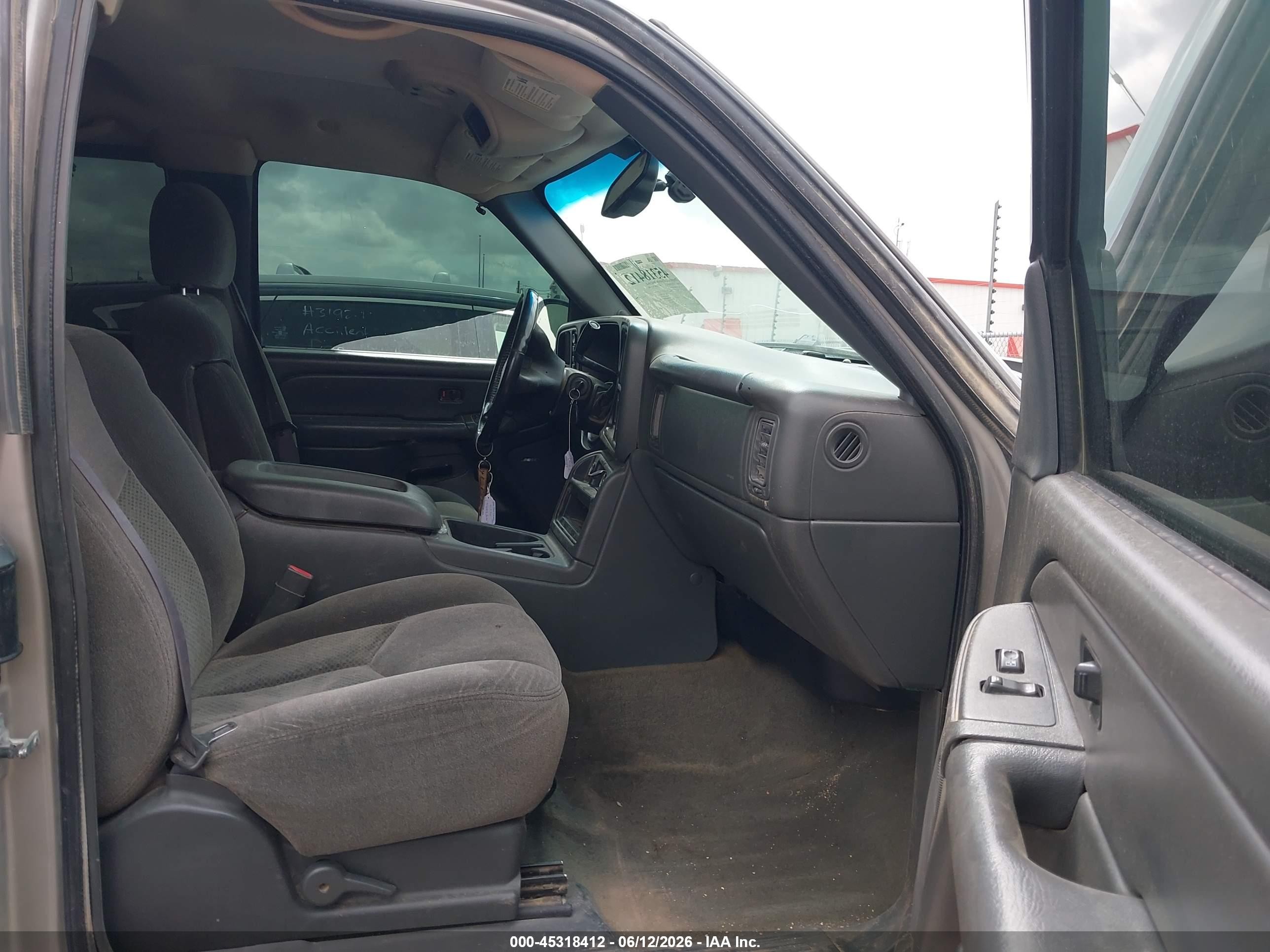 2006 Chevrolet Silverado 1500 Lt2 Серебряный vin: 1GCEK19B66Z229314