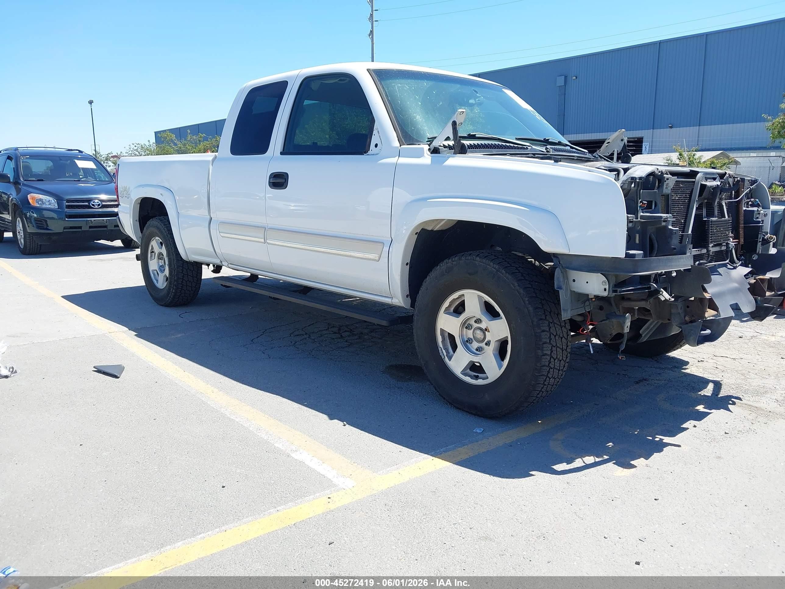 2006 Chevrolet Silverado 1500 Lt1 Белый vin: 1GCEK19B66Z243424