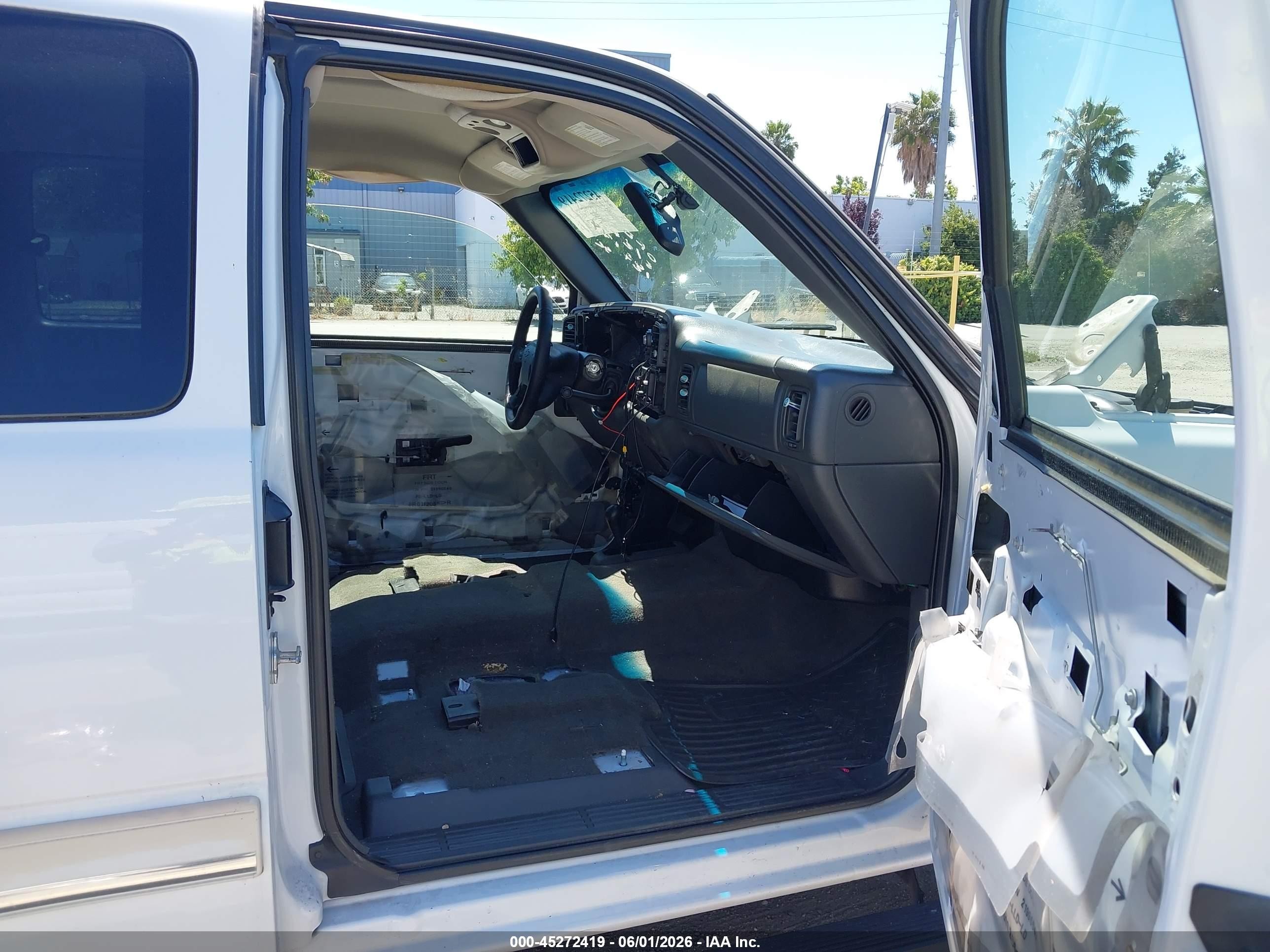 2006 Chevrolet Silverado 1500 Lt1 White vin: 1GCEK19B66Z243424