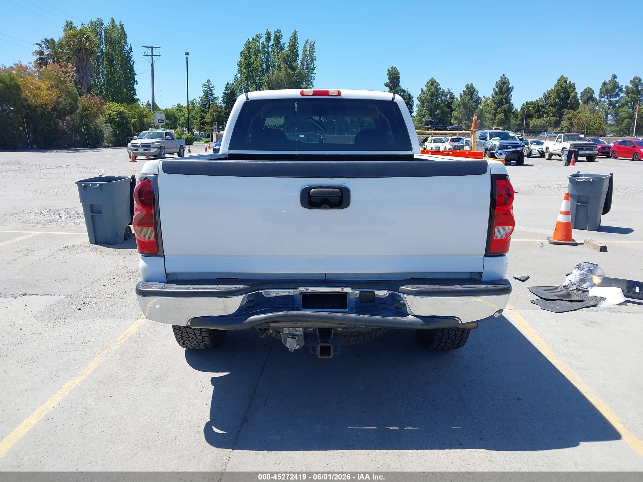 2006 Chevrolet Silverado 1500 Lt1 White vin: 1GCEK19B66Z243424