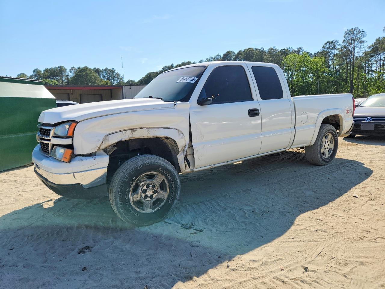 2007 Chevrolet Silverado K1500 Classic White vin: 1GCEK19B77Z110155