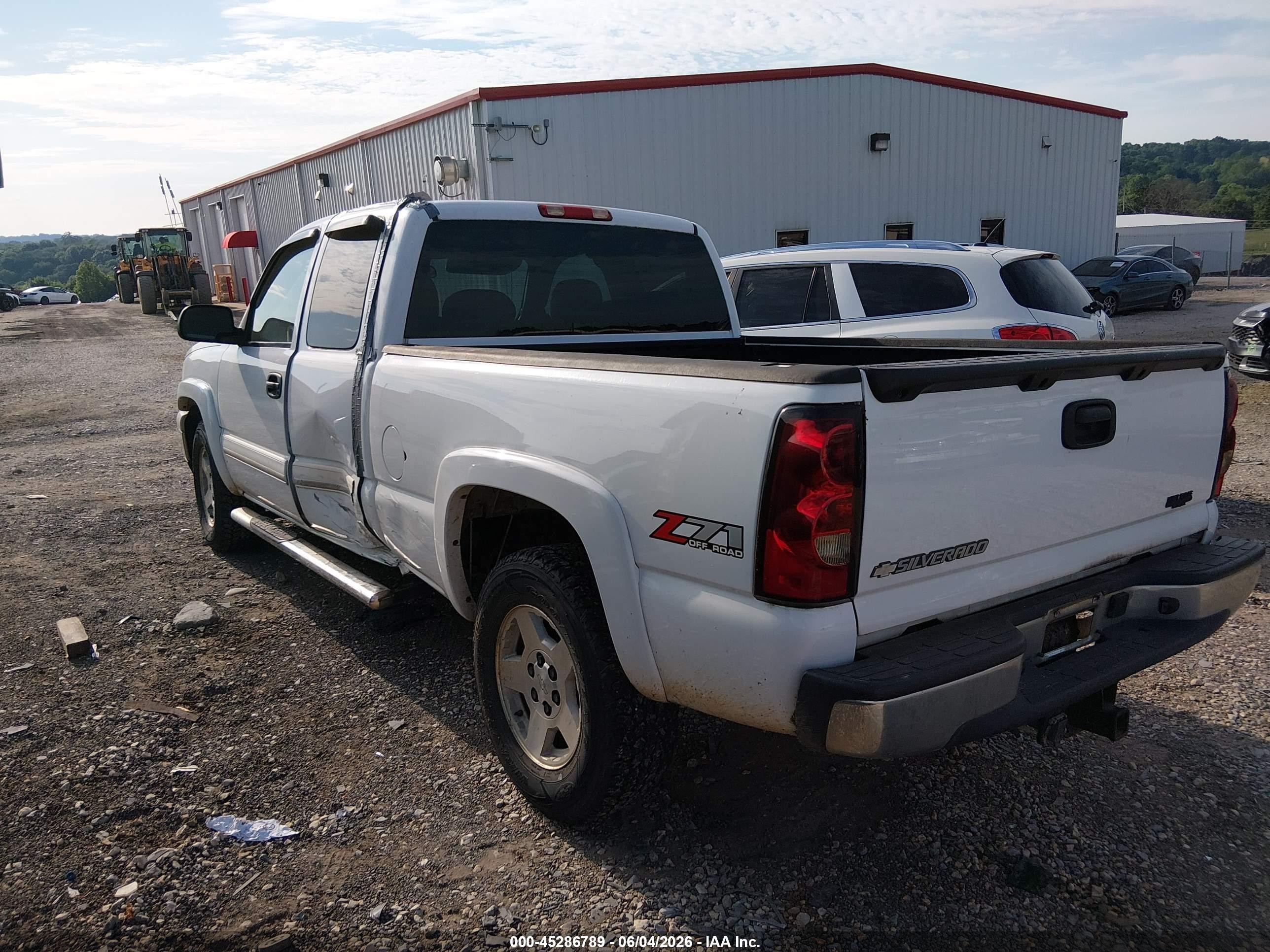 2007 Chevrolet Silverado 1500 Classic Lt3 White vin: 1GCEK19B87Z207266