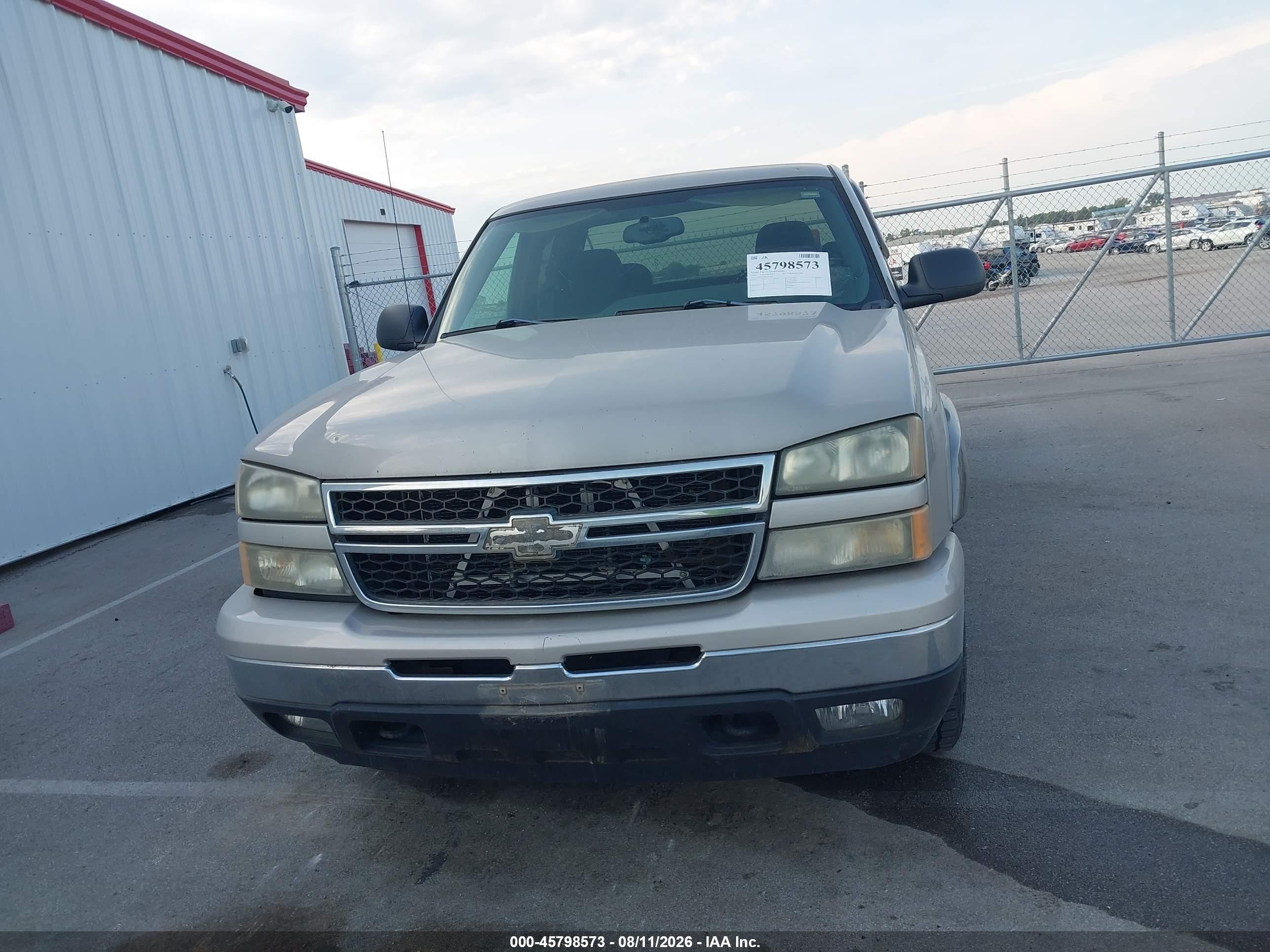 2006 Chevrolet Silverado 1500 Lt2 Silver vin: 1GCEK19B96Z253770