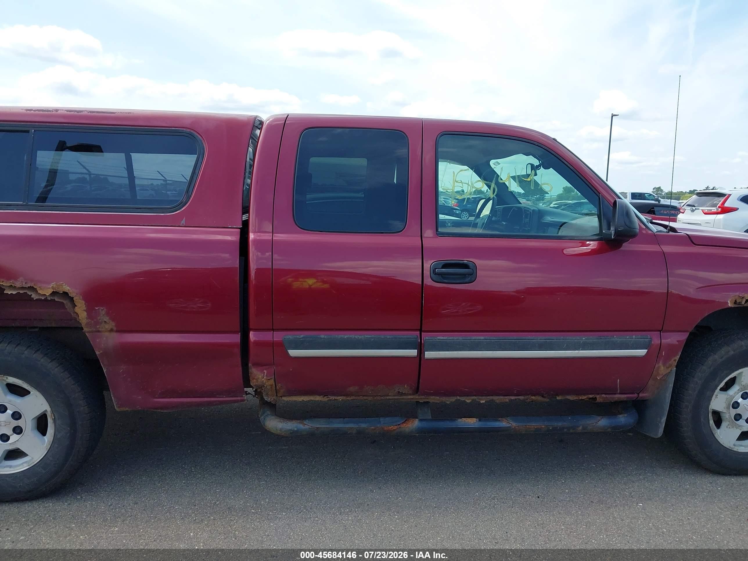 2005 Chevrolet Silverado 1500 Z71 Red vin: 1GCEK19BX5E271538