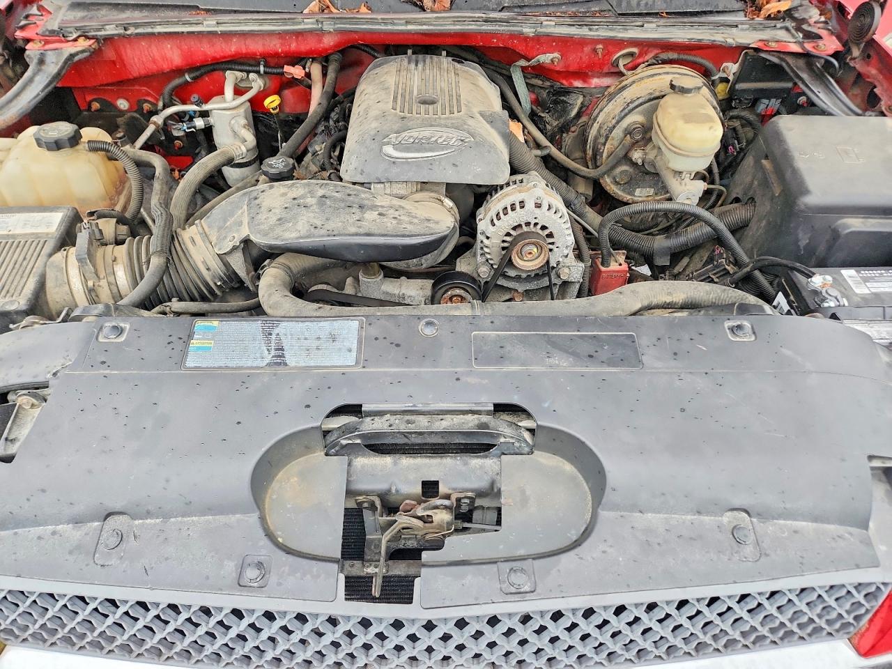 2005 Chevrolet Silverado K1500 Red vin: 1GCEK19BX5Z336980