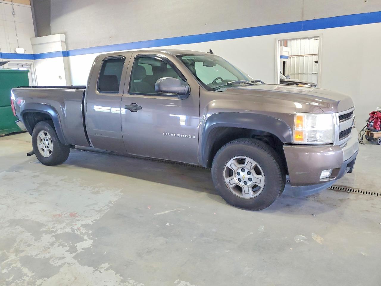 2007 Chevrolet Silverado K1500 Brown vin: 1GCEK19C37Z555677